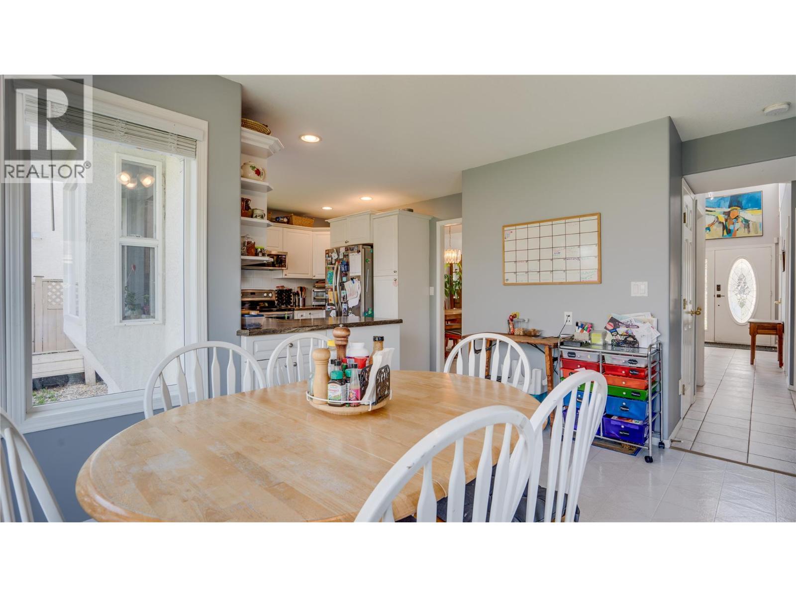 709 Cavalier Court, Vernon, British Columbia  V1T 9M6 - Photo 10 - 10384062