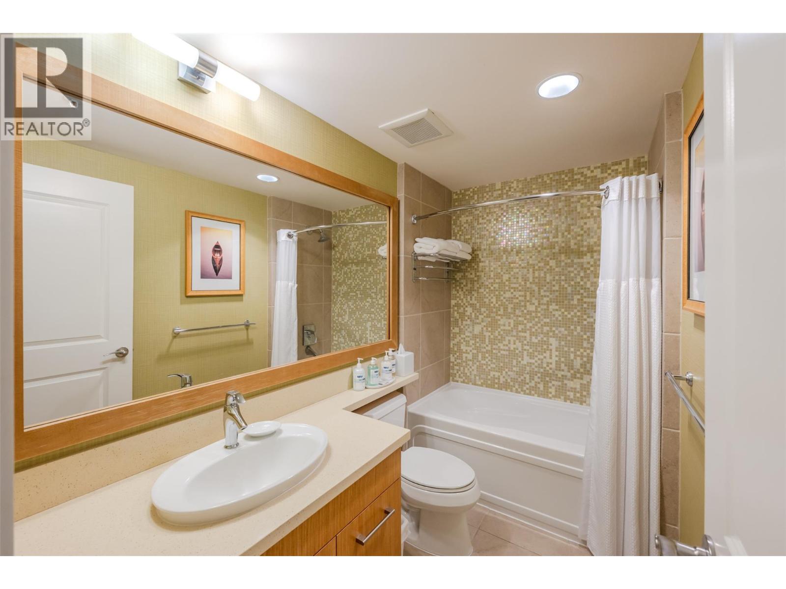 15 Park Place Unit# 54, Osoyoos, British Columbia  V0H 1V0 - Photo 32 - 10384380