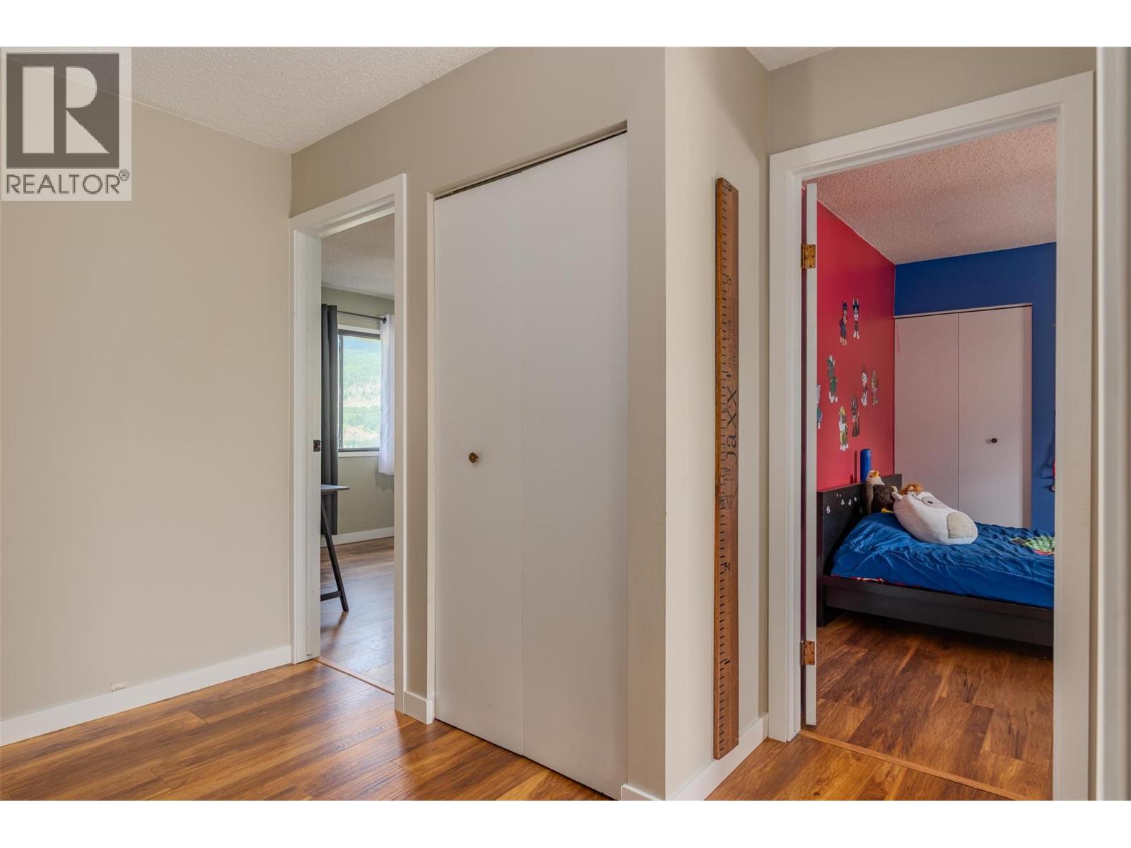 3421 Southridge Drive, Castlegar, British Columbia  V1N 3X7 - Photo 45 - 10384253