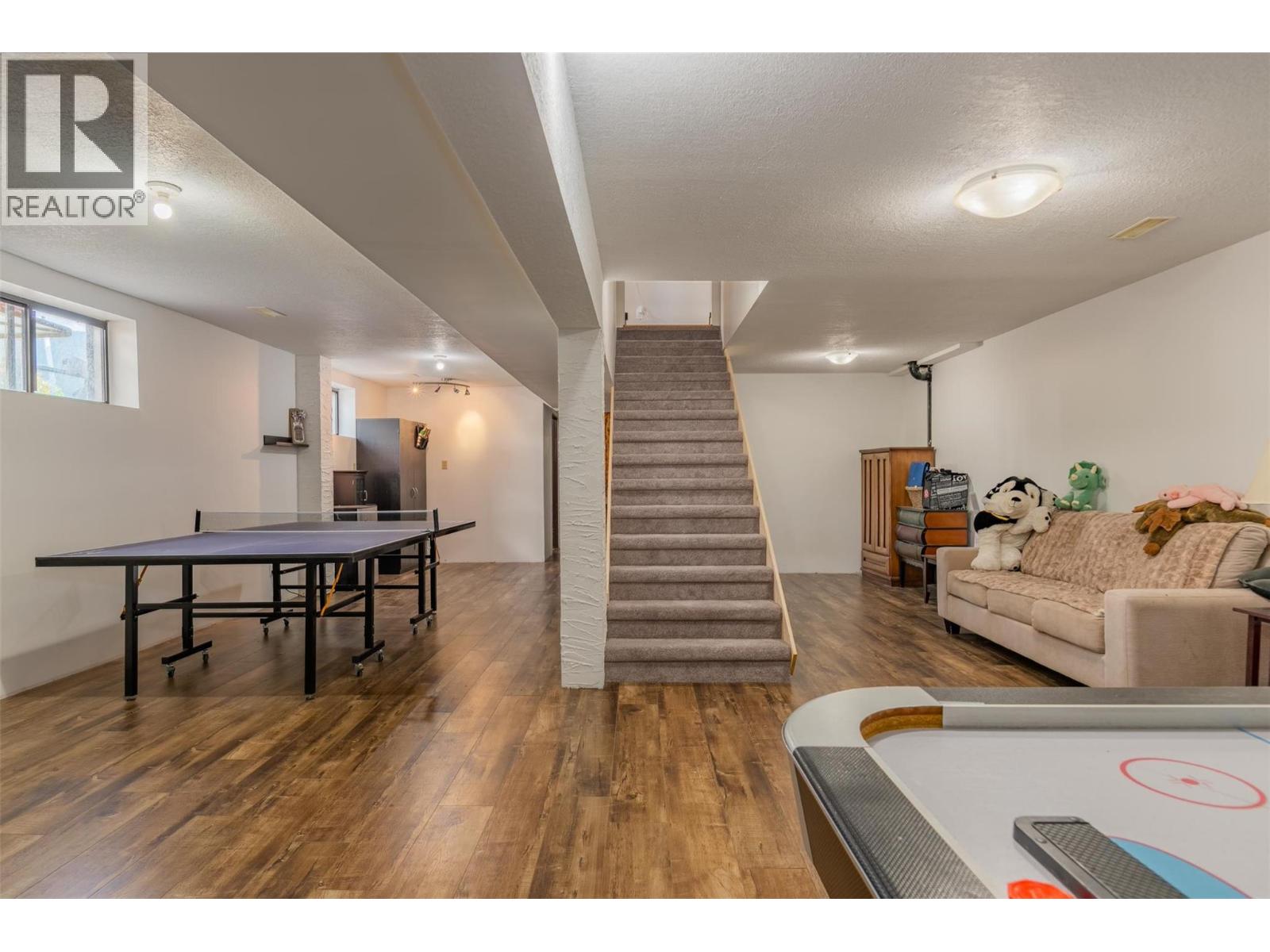 3421 Southridge Drive, Castlegar, British Columbia  V1N 3X7 - Photo 54 - 10384253