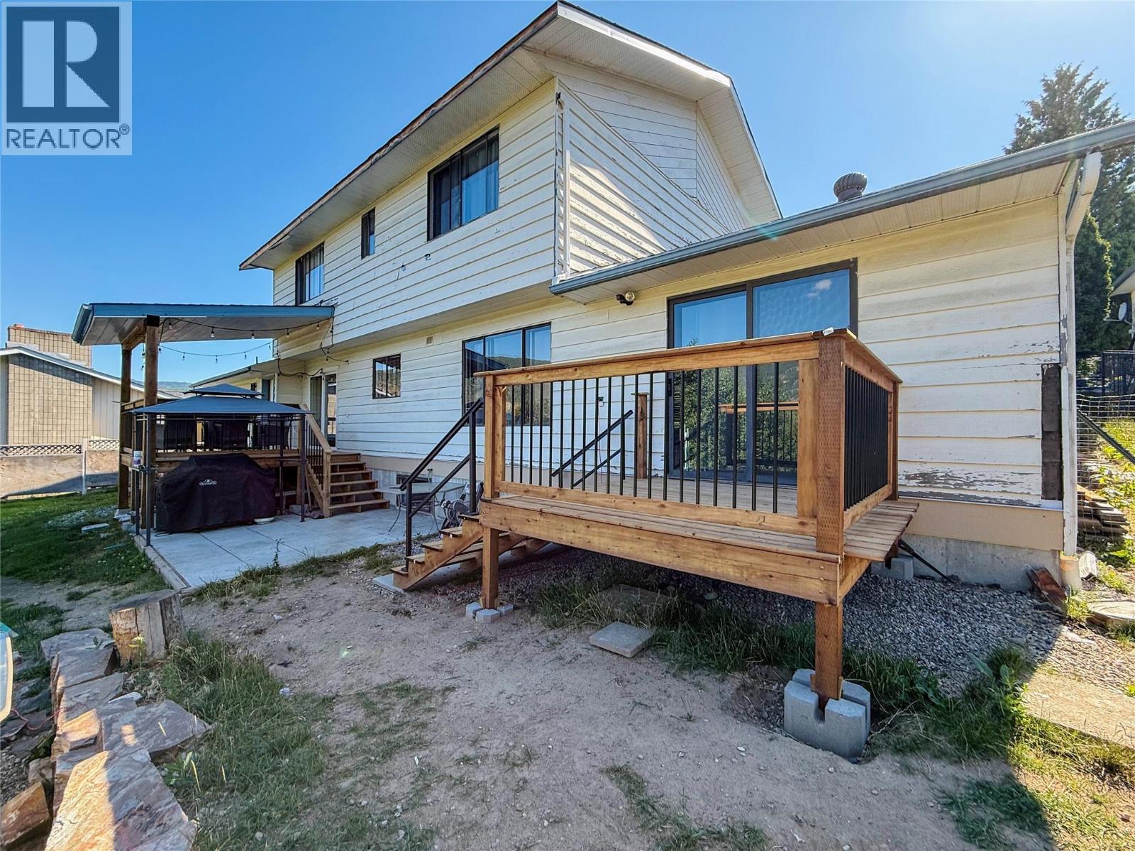 3421 Southridge Drive, Castlegar, British Columbia  V1N 3X7 - Photo 68 - 10384253