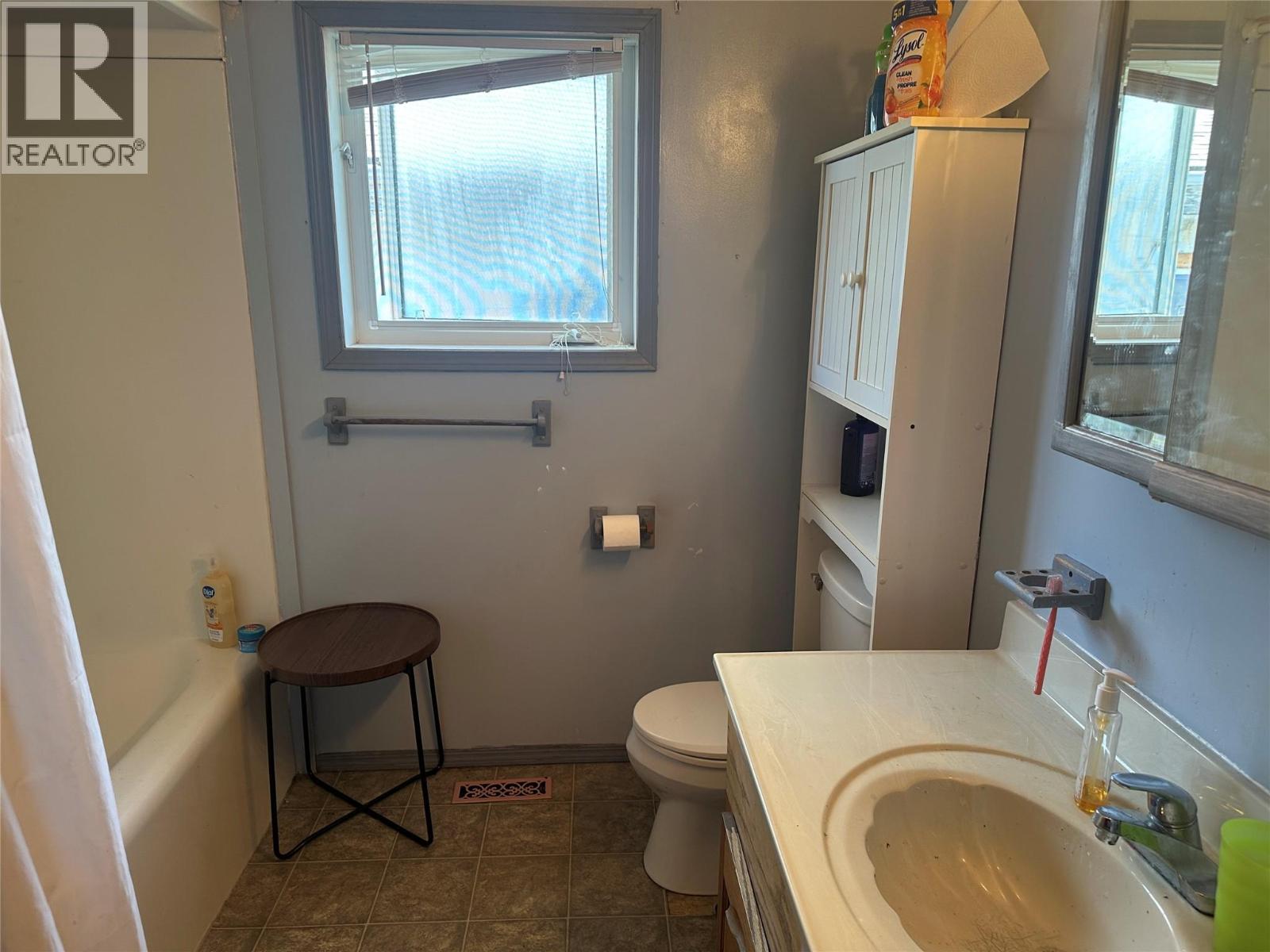 1232 105 Avenue, Dawson Creek, British Columbia  V1G 2L7 - Photo 9 - 10384823