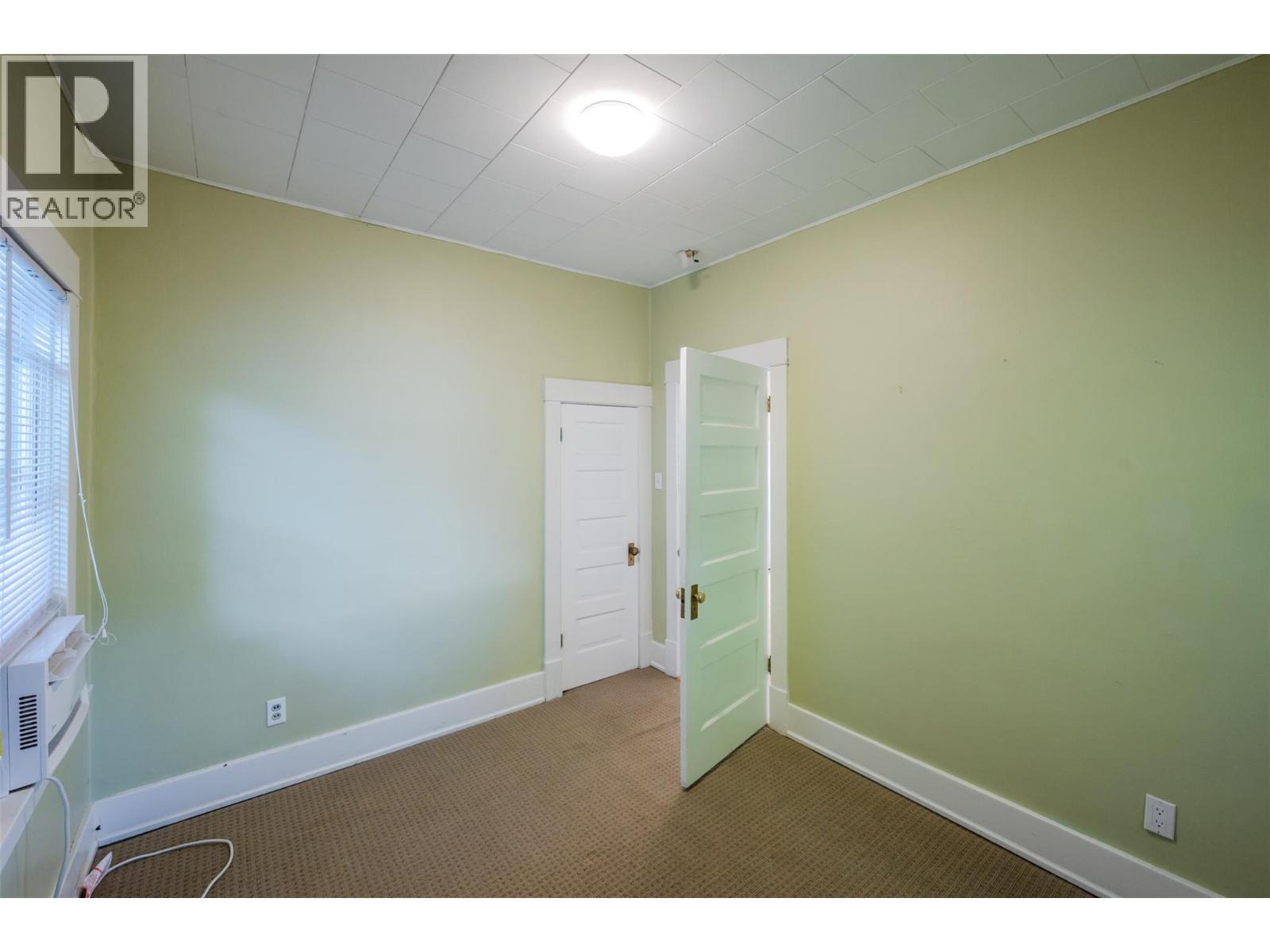363 Nanaimo Avenue W, Penticton, British Columbia  V2A 1N8 - Photo 21 - 10384816