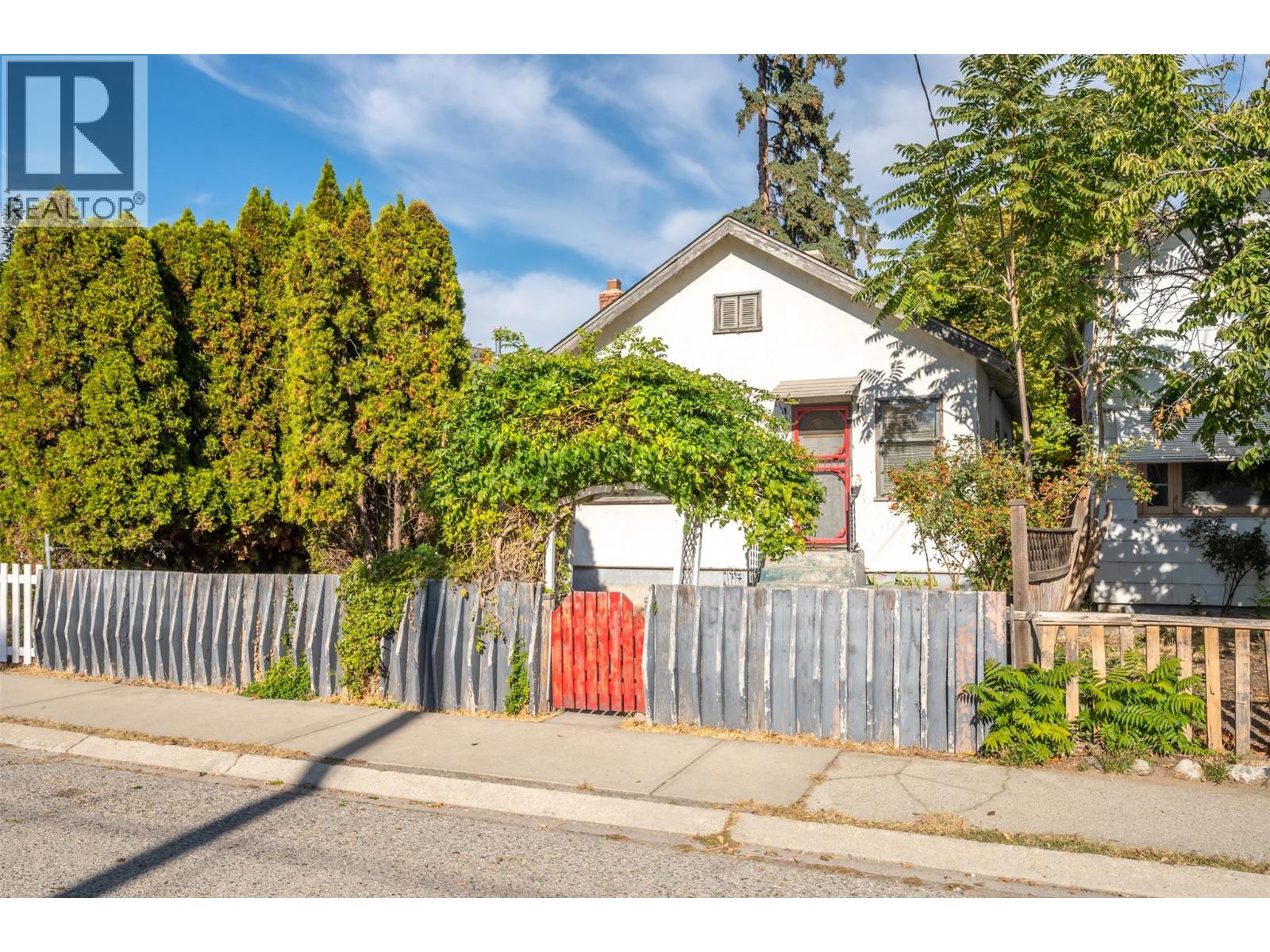 363 Nanaimo Avenue W, Penticton, British Columbia  V2A 1N8 - Photo 32 - 10384816