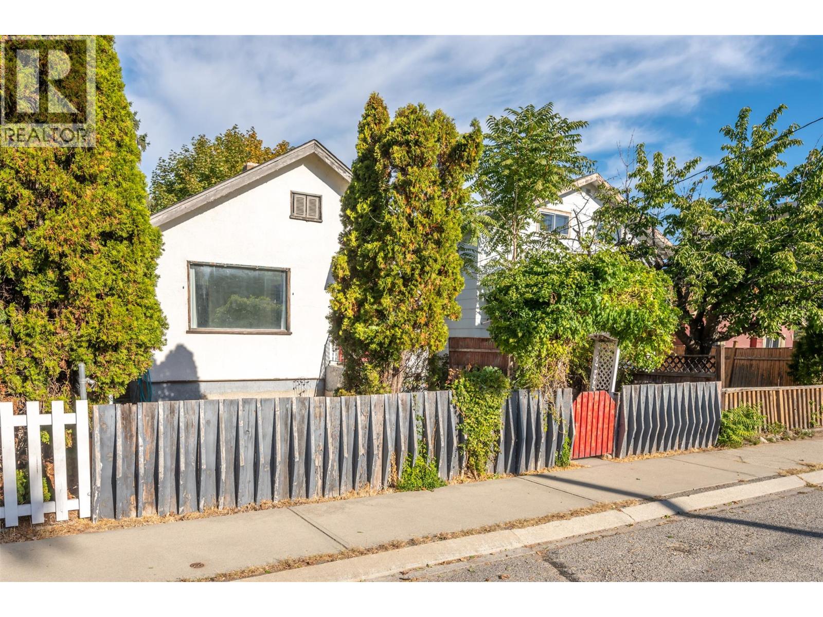 363 Nanaimo Avenue W, Penticton, British Columbia  V2A 1N8 - Photo 35 - 10384816