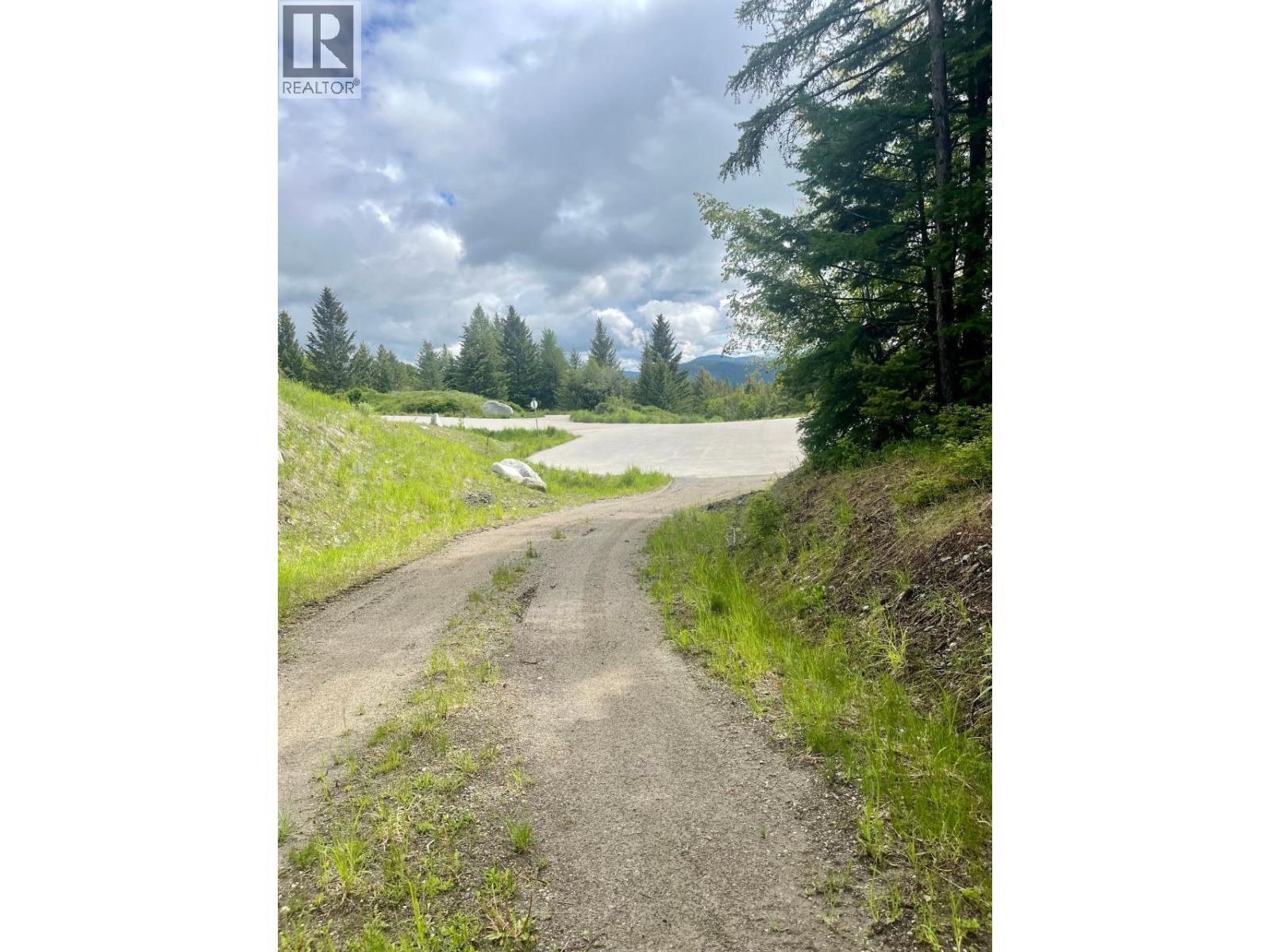 1355 Timberwolf Trail, Rock Creek, British Columbia  V0H 1N1 - Photo 13 - 10382767
