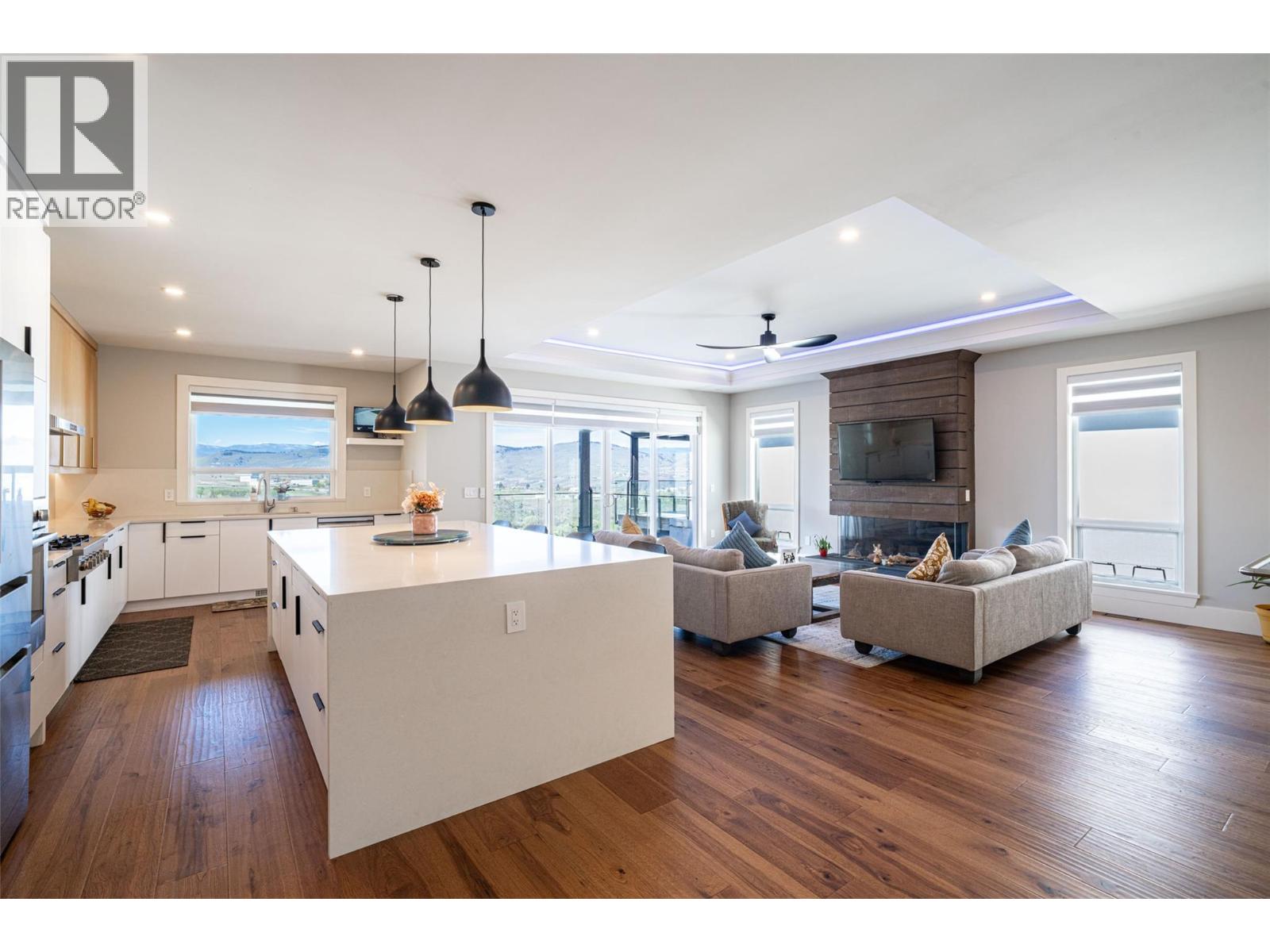 950 Mt Griffin Road, Vernon, British Columbia  V1B 0A5 - Photo 15 - 10384396
