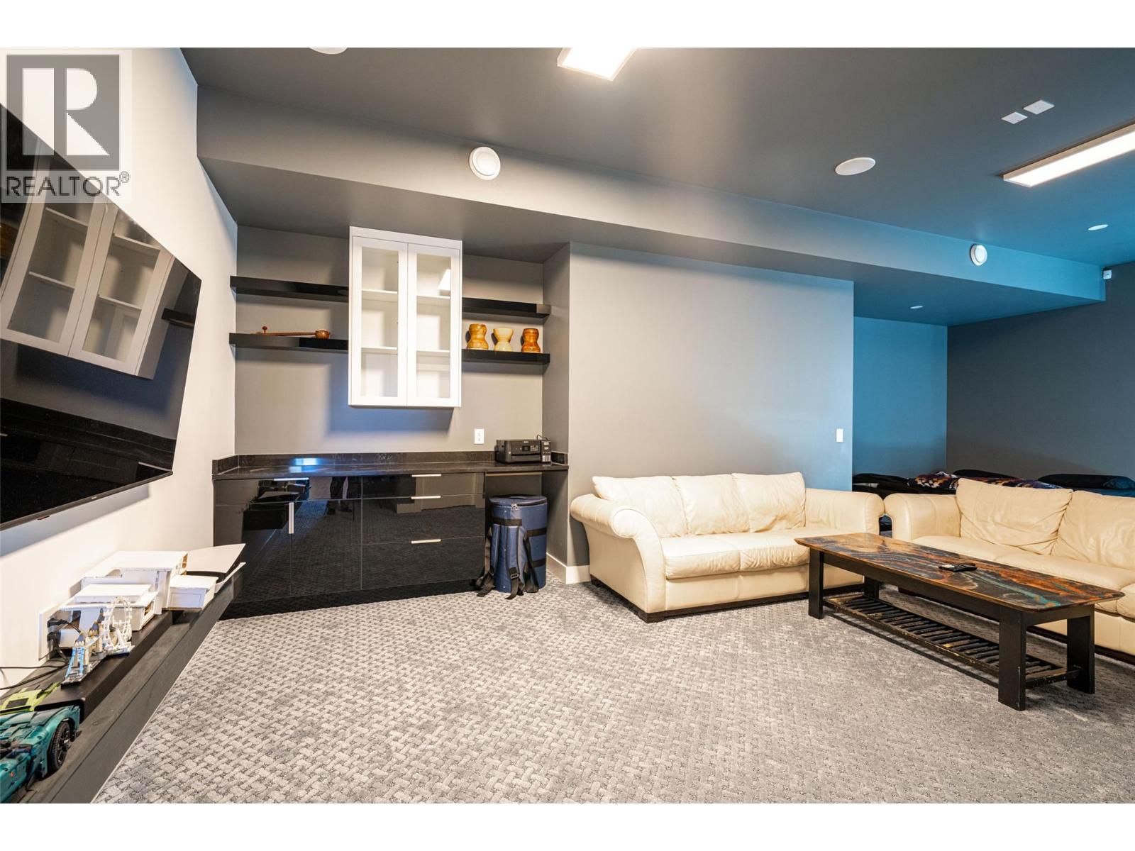 950 Mt Griffin Road, Vernon, British Columbia  V1B 0A5 - Photo 58 - 10384396