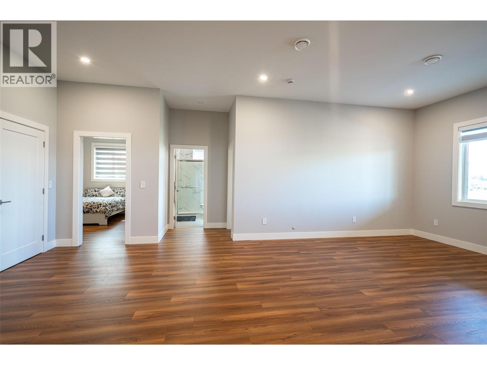 950 Mt Griffin Road, Vernon, British Columbia  V1B 0A5 - Photo 62 - 10384396