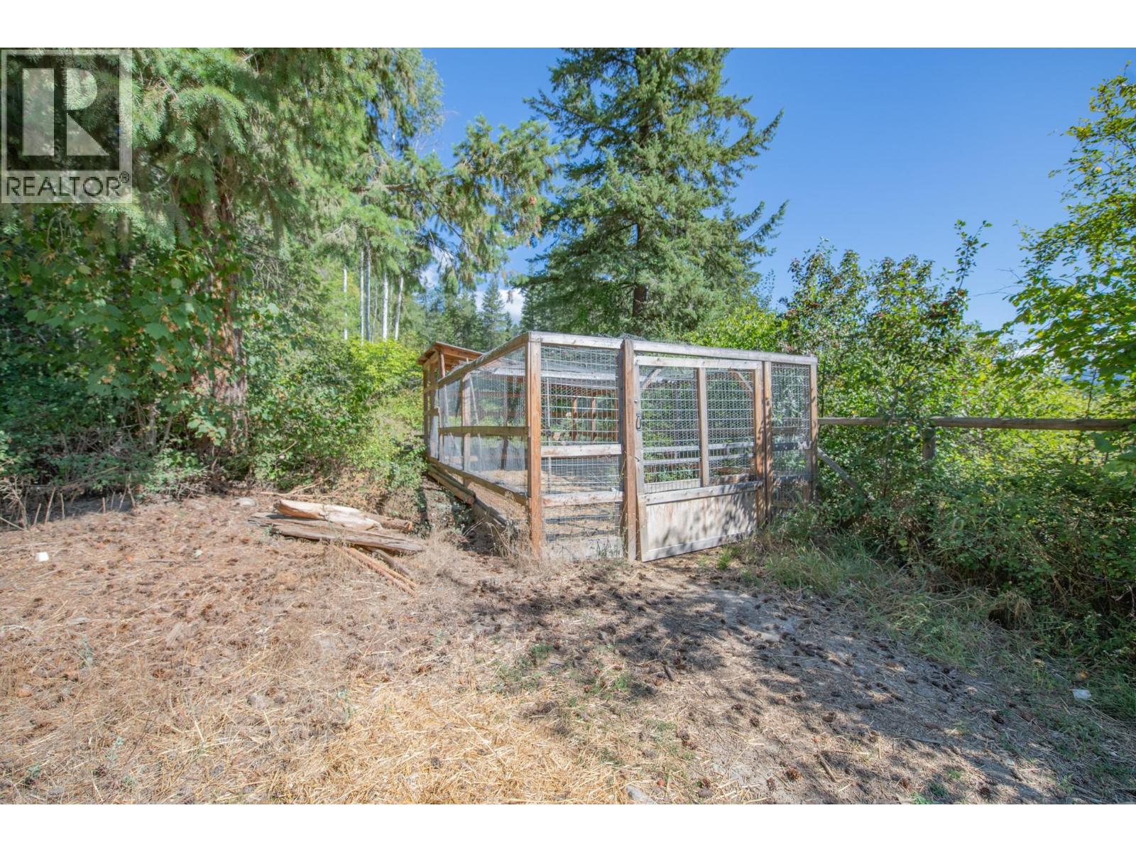 263 Albers Road, Lumby, British Columbia  V0E 2G5 - Photo 36 - 10384794