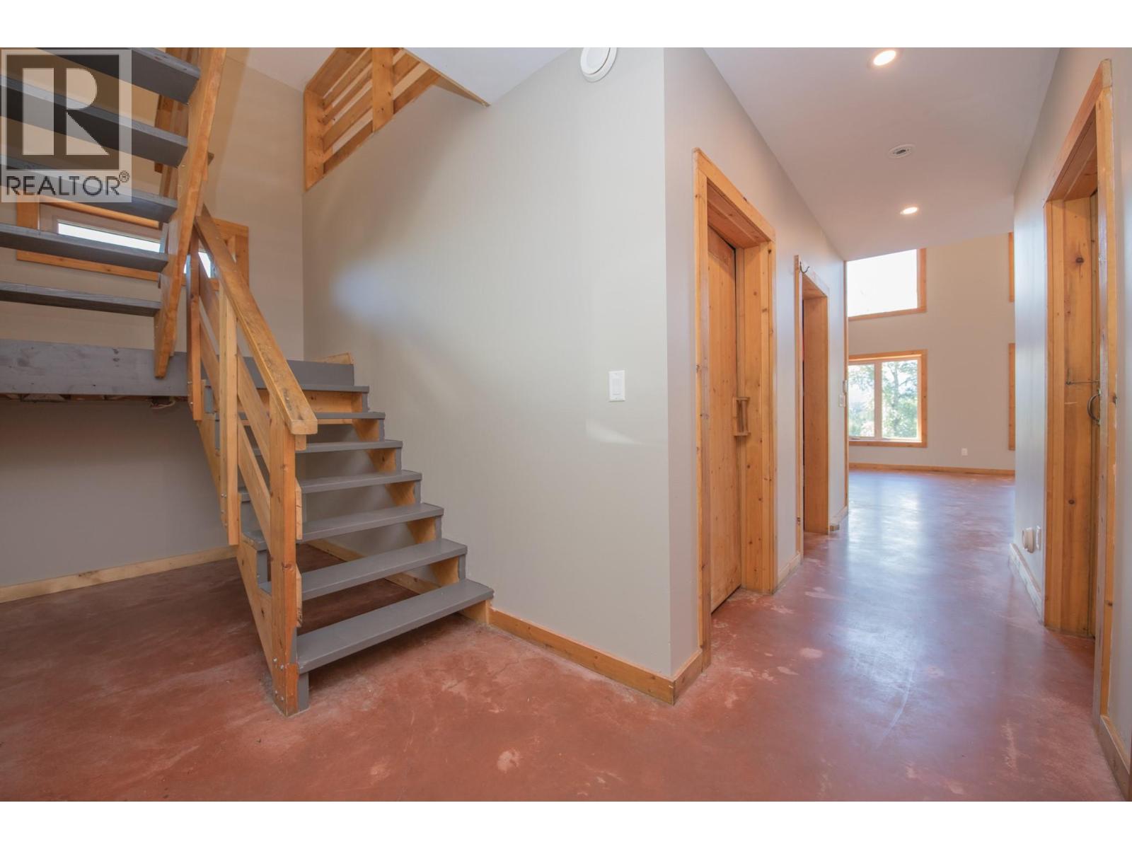 263 Albers Road, Lumby, British Columbia  V0E 2G5 - Photo 8 - 10384794