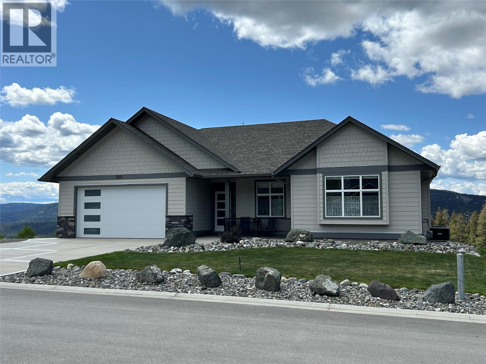 510 Poplar Drive, Logan Lake, British Columbia  V0K 1W0 - Photo 2 - 10384835