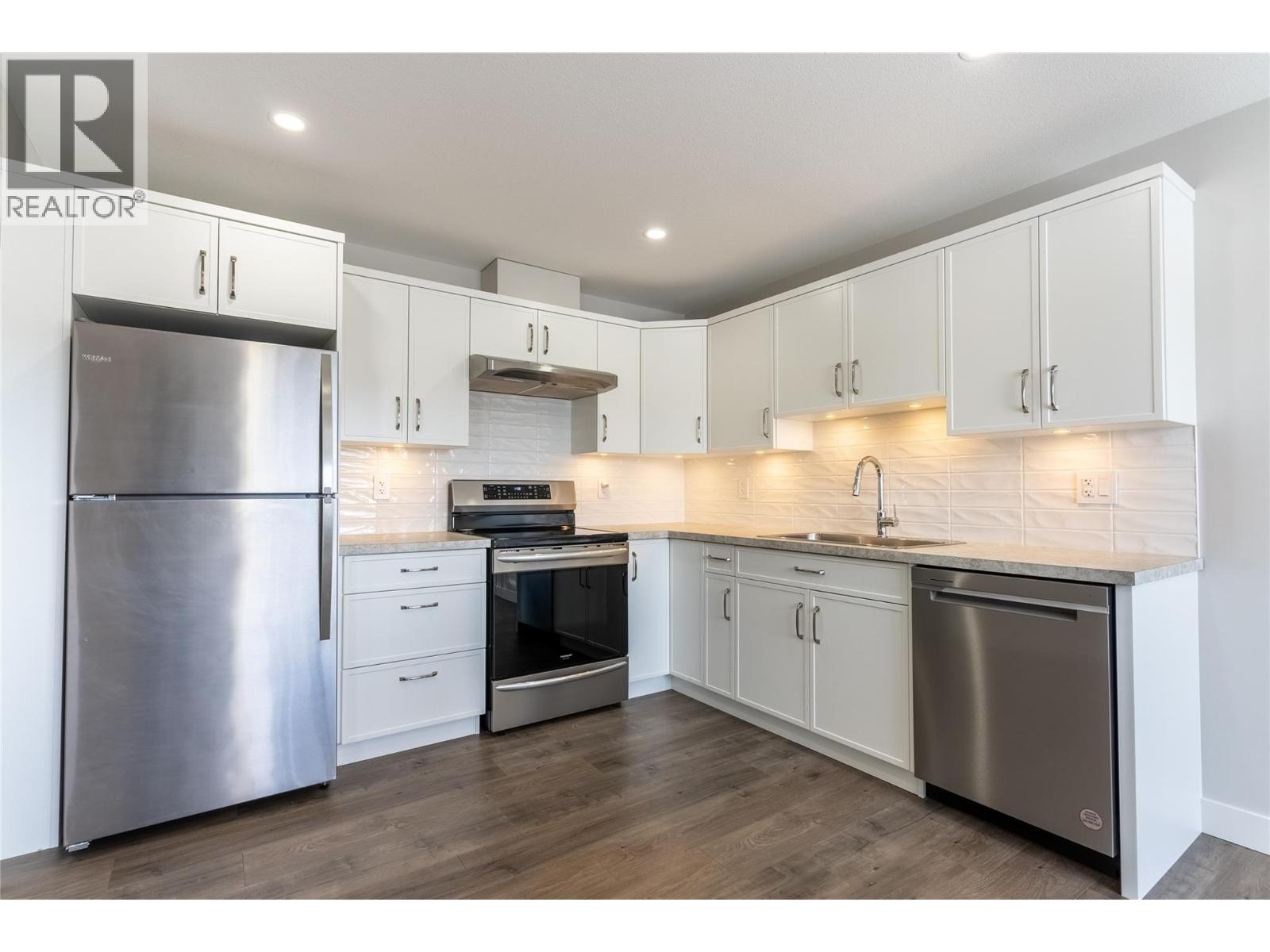 510 Poplar Drive, Logan Lake, British Columbia  V0K 1W0 - Photo 31 - 10384835