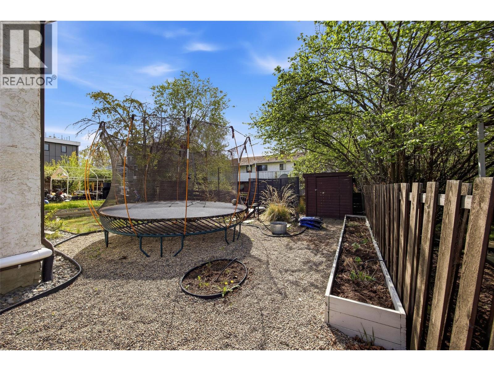 1441 Inkar Road, Kelowna, British Columbia  V1Y 8J1 - Photo 43 - 10383851