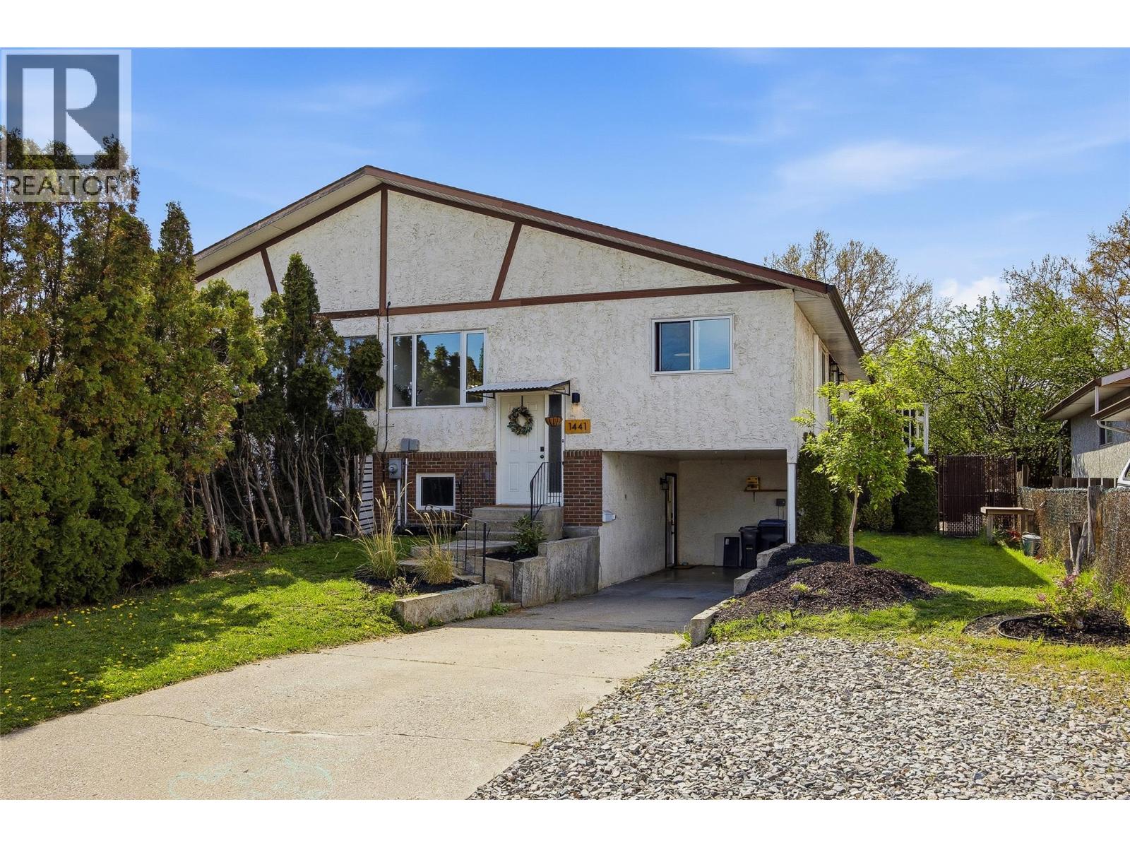 1441 Inkar Road, Kelowna, British Columbia  V1Y 8J1 - Photo 9 - 10383851