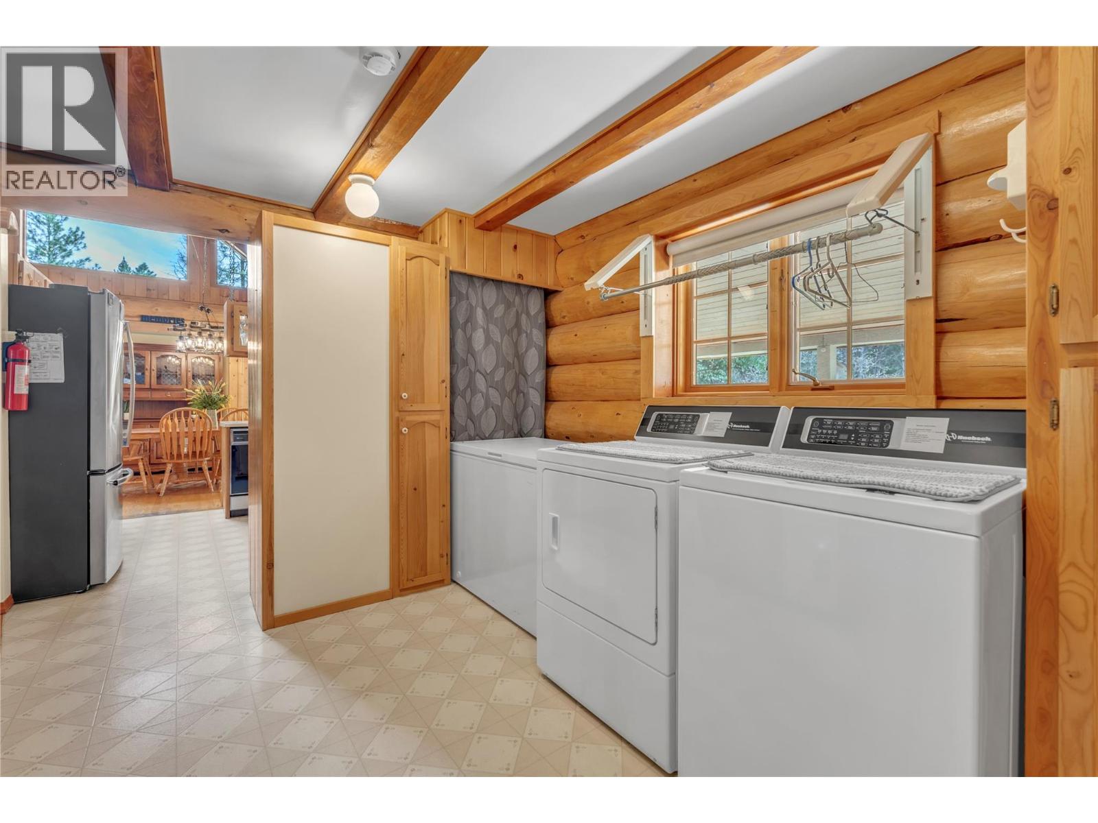 2481 Coalmont Road, Coalmont-Tulameen, British Columbia  V0H 1G0 - Photo 29 - 10383086