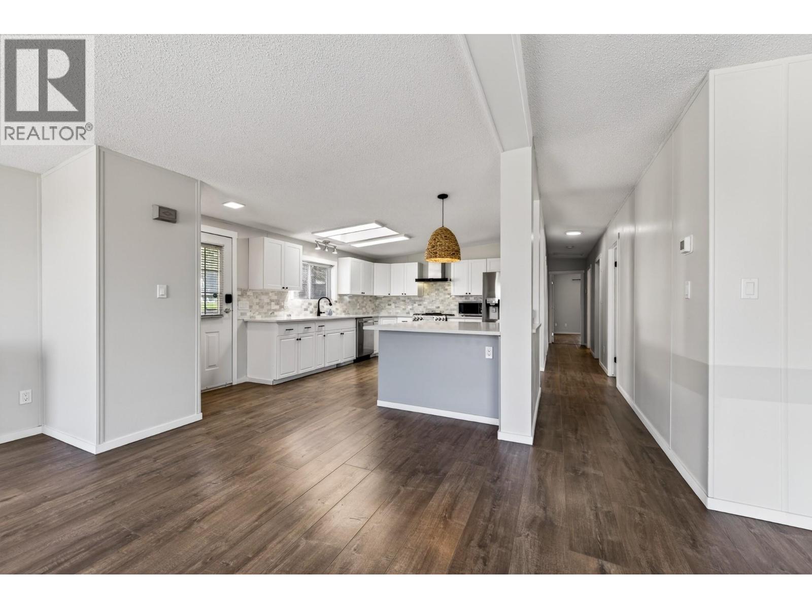 3099 Shuswap Road E Unit# 36, Kamloops, British Columbia  V2H 1T7 - Photo 2 - 10384818