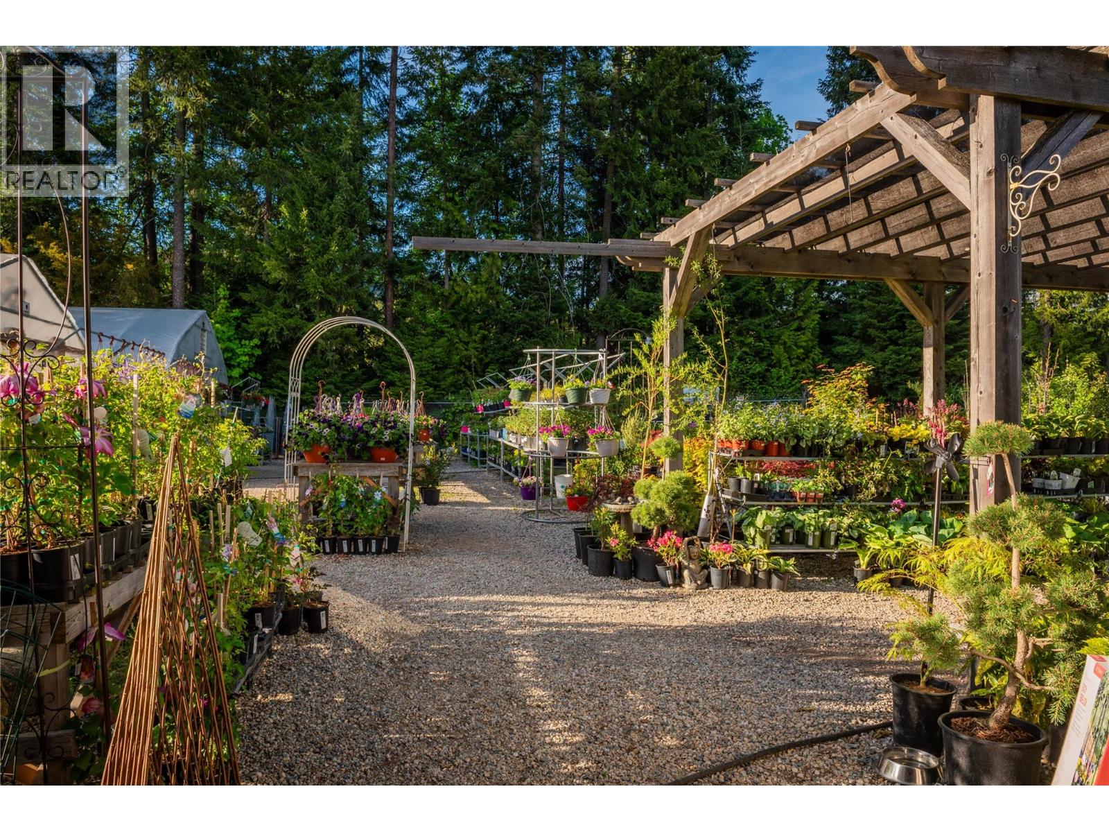 2811 Popoff Road, South Slocan, British Columbia  V0G 2G1 - Photo 10 - 10384756