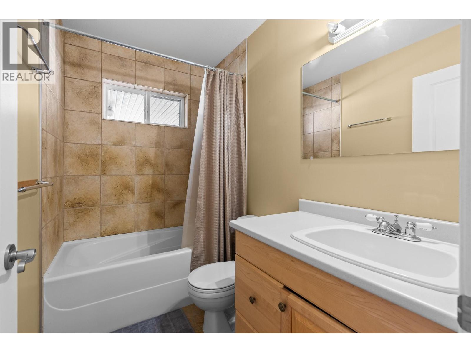3547 Bemrose Road, Kelowna, British Columbia  V1W 4G8 - Photo 24 - 10383959