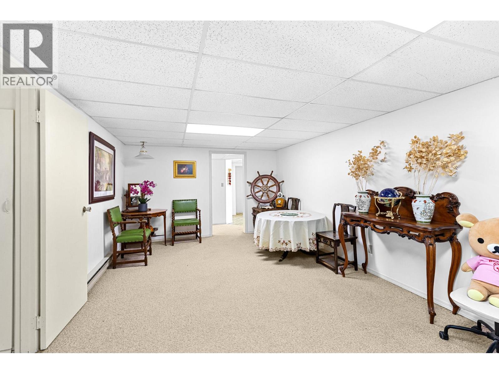 741 Barnaby Road, Kelowna, British Columbia  V1W 4N9 - Photo 23 - 10384804