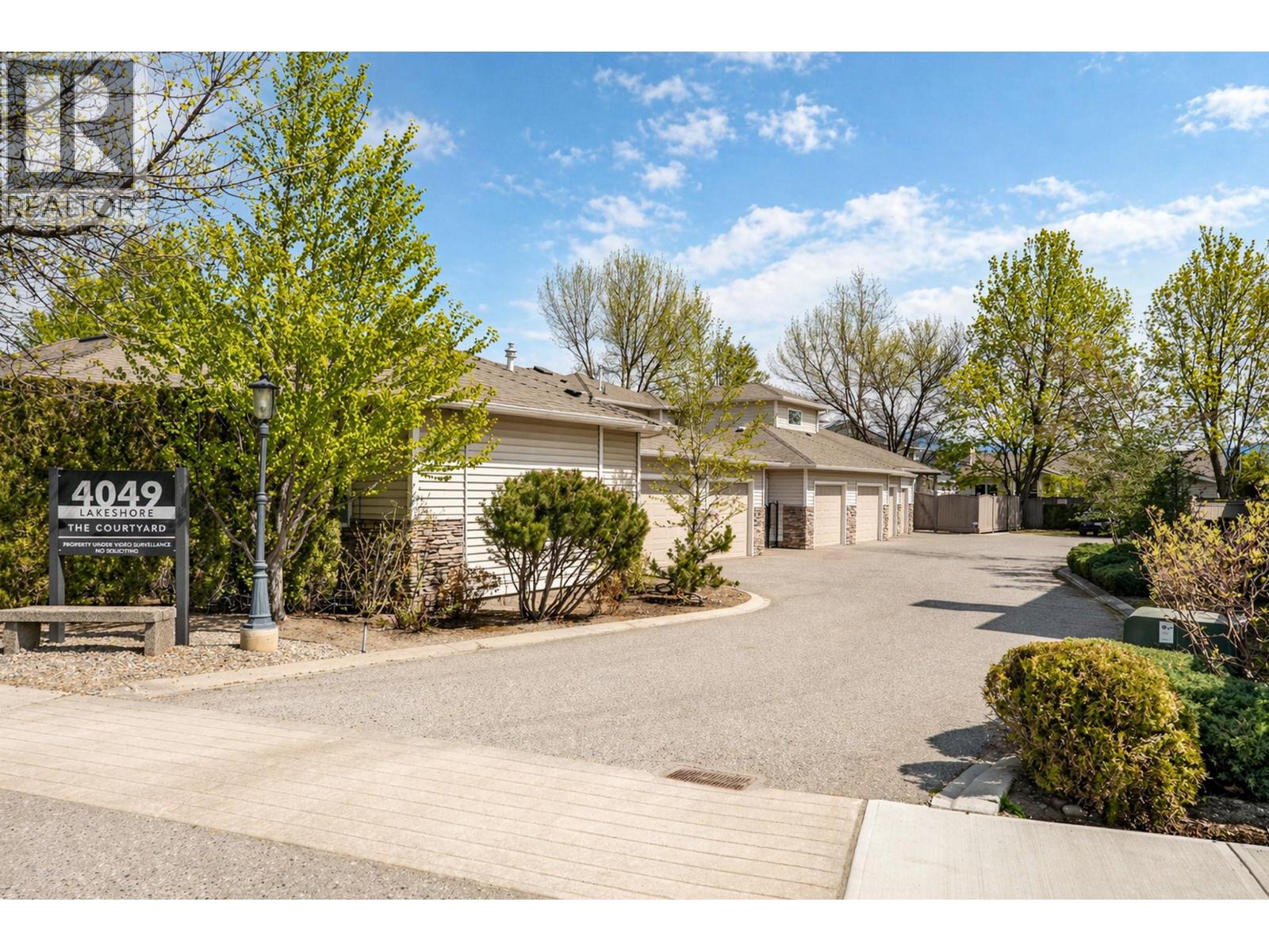 4049 Lakeshore Drive Unit# 105, kelowna, British Columbia
