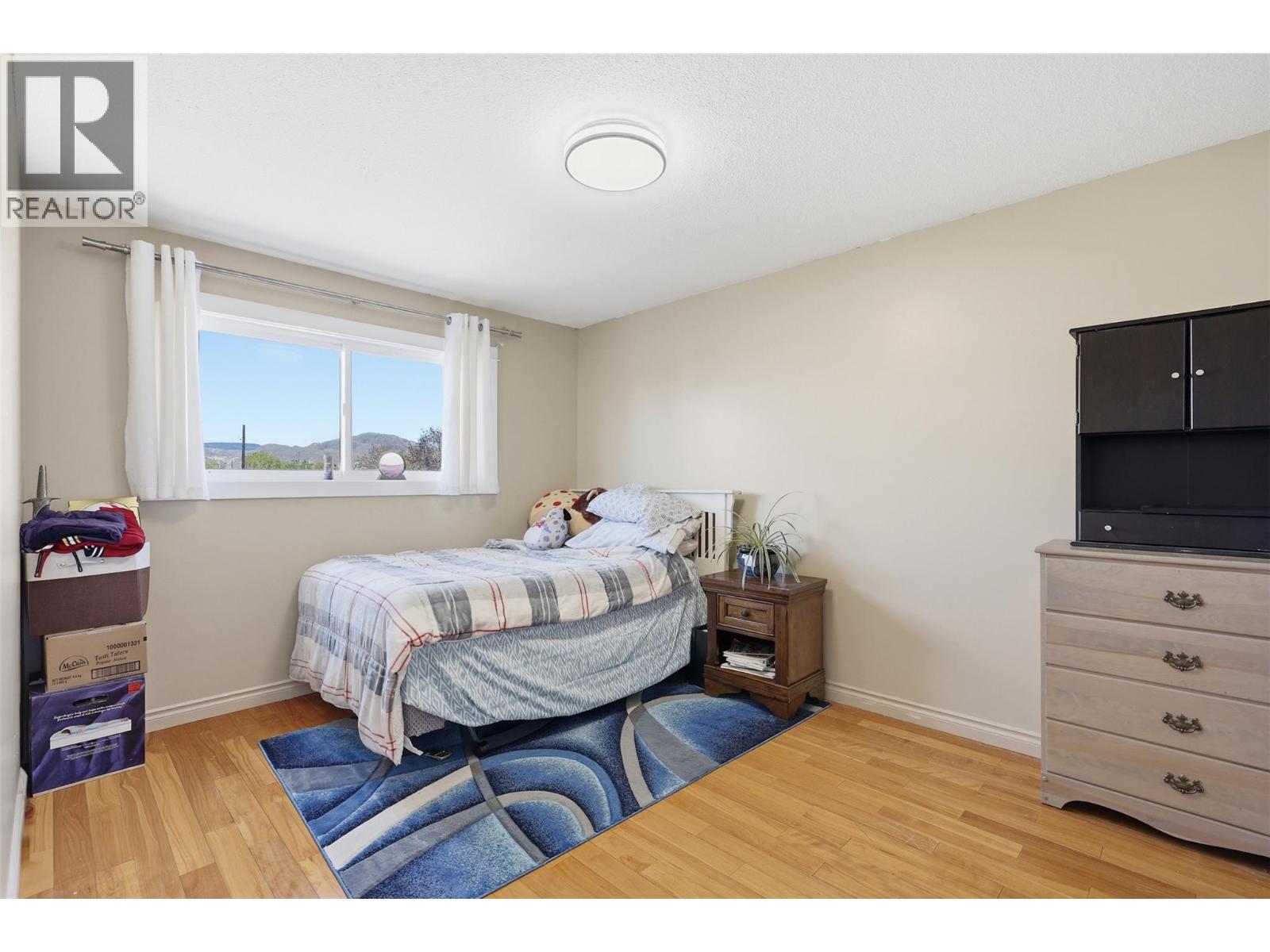 143 Cedar Street, Kamloops, British Columbia  V2B 1G2 - Photo 9 - 10384502