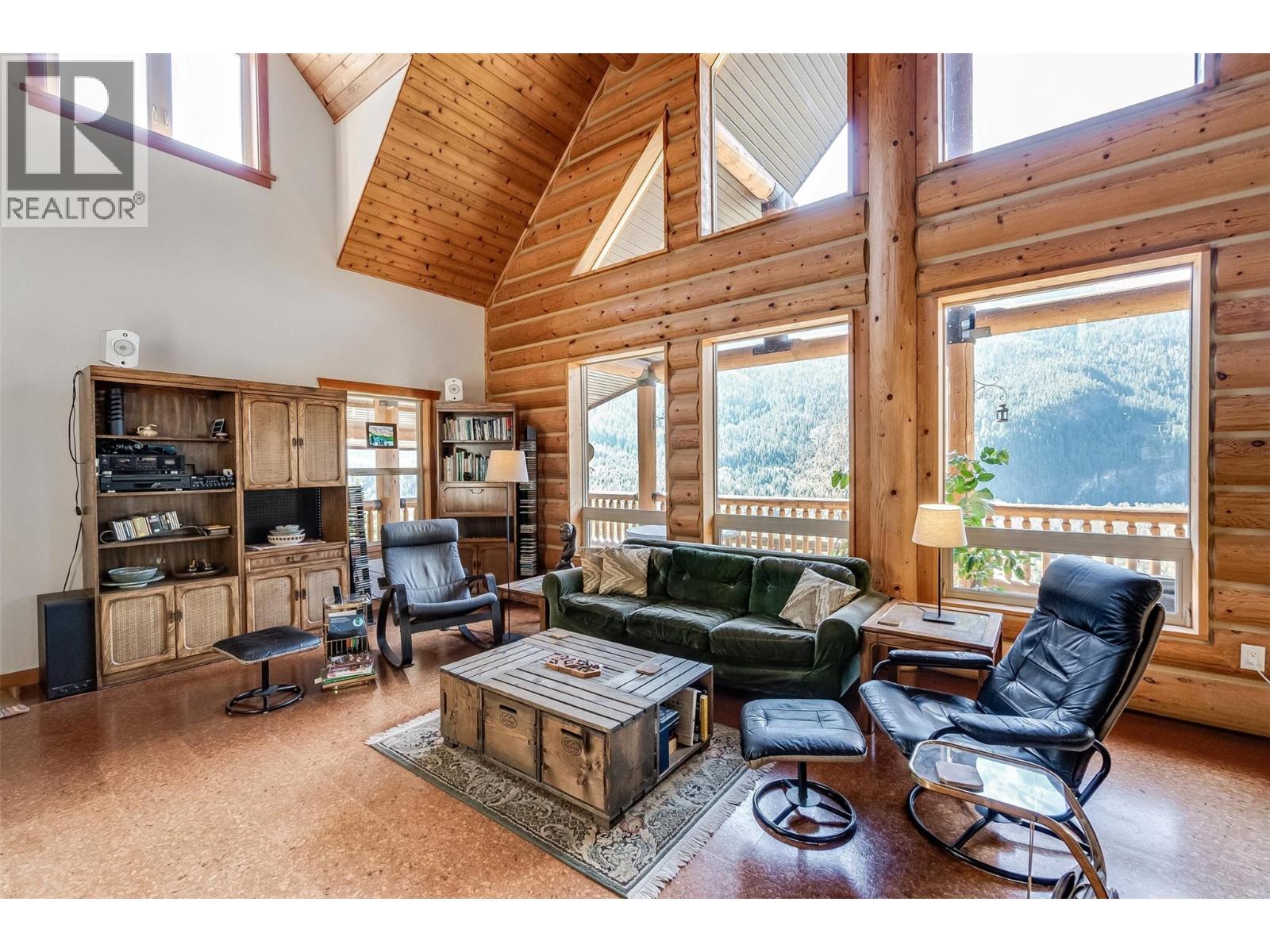 4761 Slocan River Road, Winlaw, British Columbia  V0G 2J0 - Photo 15 - 10384408