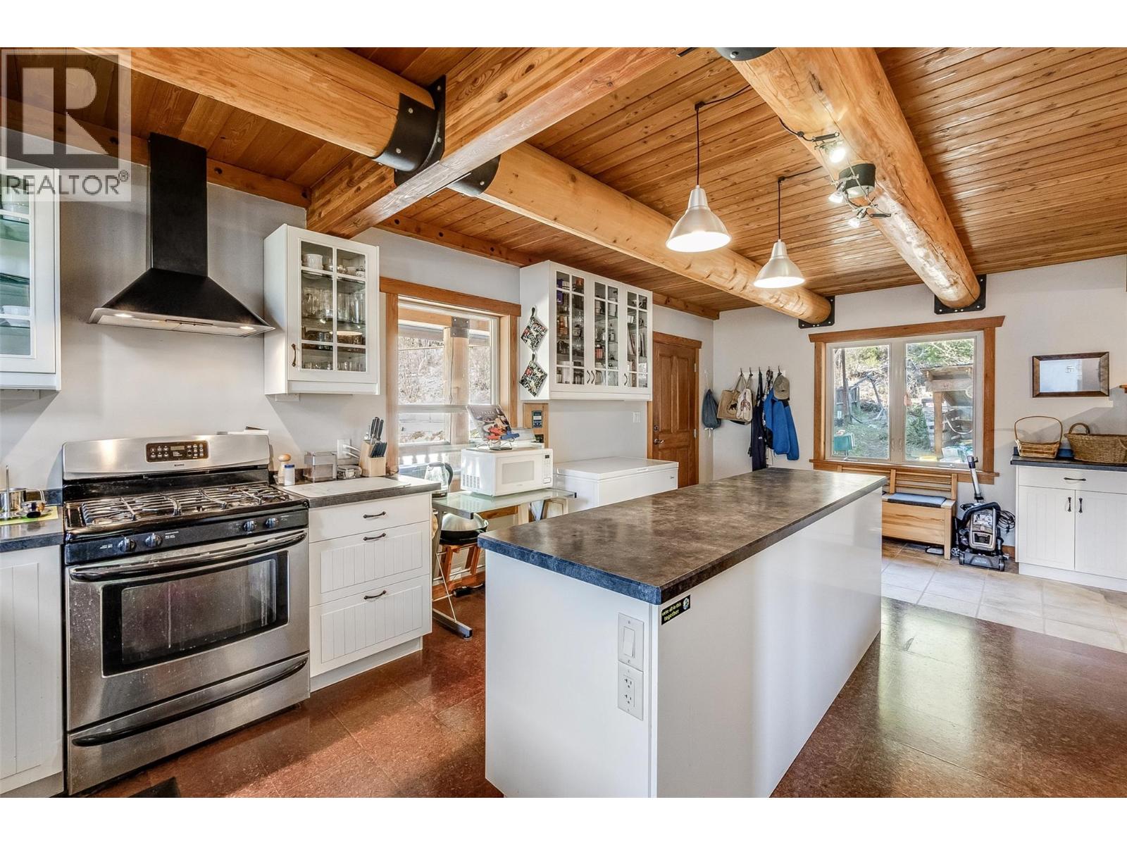 4761 Slocan River Road, Winlaw, British Columbia  V0G 2J0 - Photo 17 - 10384408