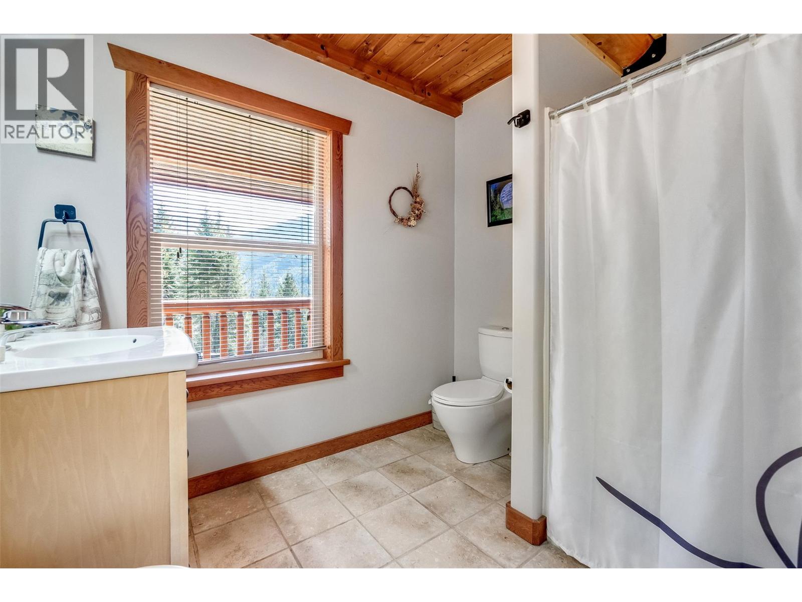 4761 Slocan River Road, Winlaw, British Columbia  V0G 2J0 - Photo 27 - 10384408