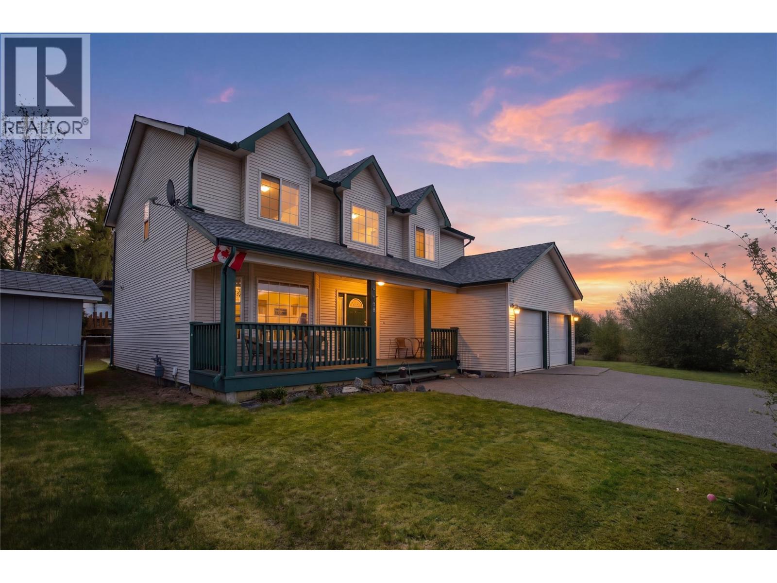 2890 Scott Place, Merritt, British Columbia  V1K 1G1 - Photo 2 - 10384847