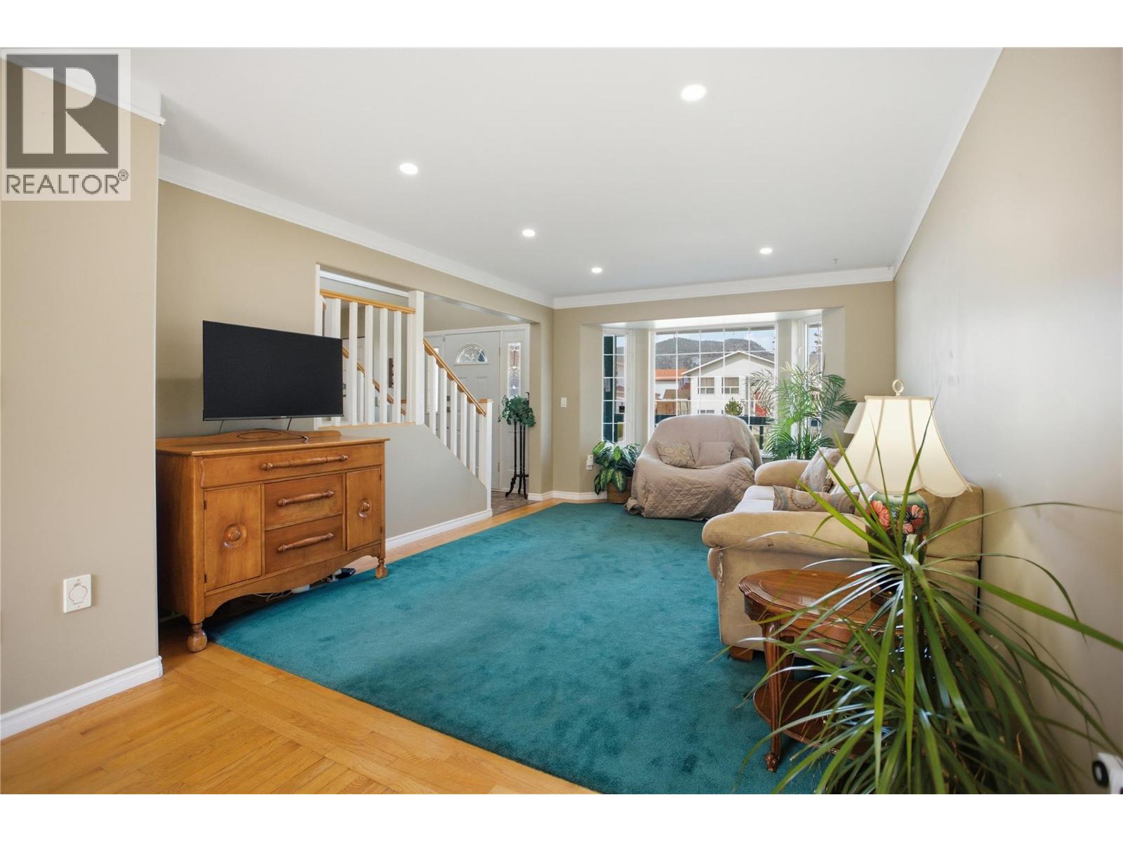 2890 Scott Place, Merritt, British Columbia  V1K 1G1 - Photo 8 - 10384847