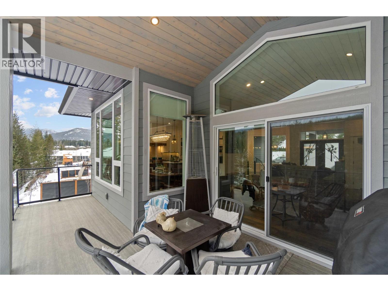 2538 Valley Place, Blind Bay, British Columbia  V0E 1H2 - Photo 15 - 10384579