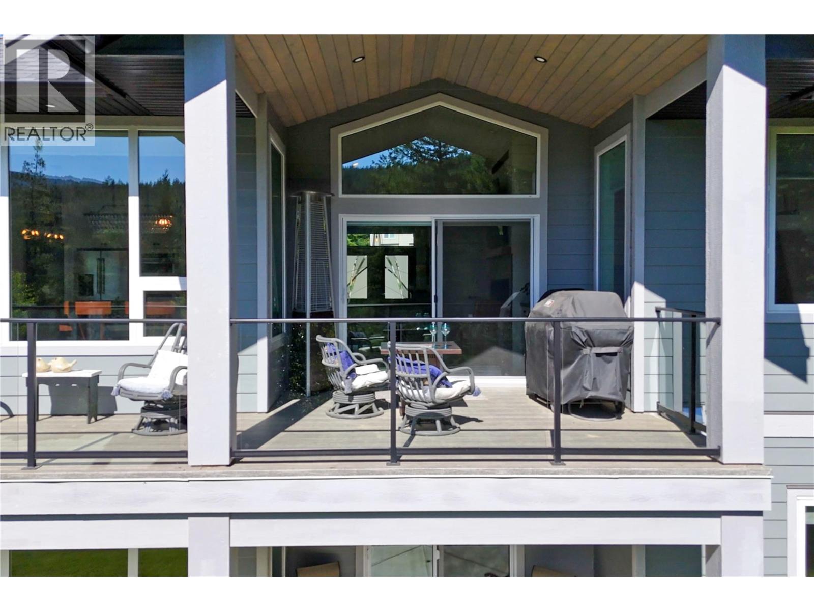 2538 Valley Place, Blind Bay, British Columbia  V0E 1H2 - Photo 75 - 10384579