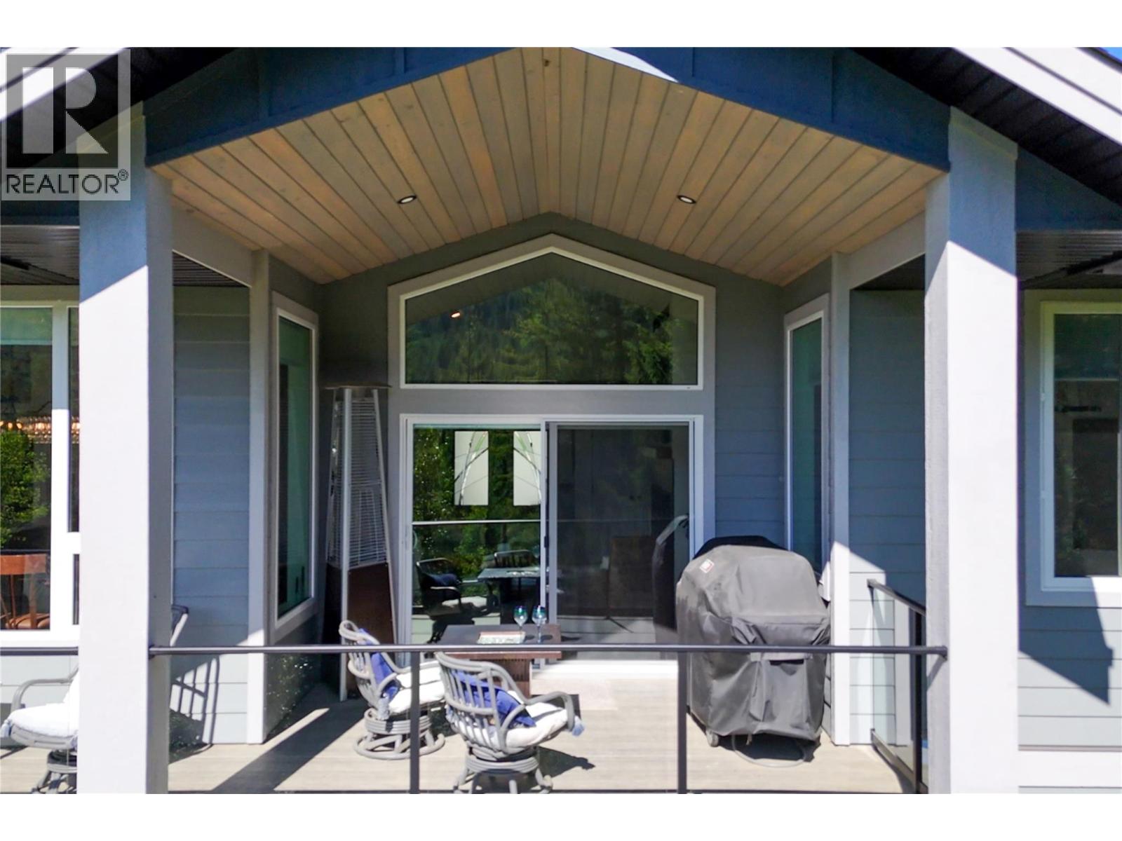 2538 Valley Place, Blind Bay, British Columbia  V0E 1H2 - Photo 77 - 10384579