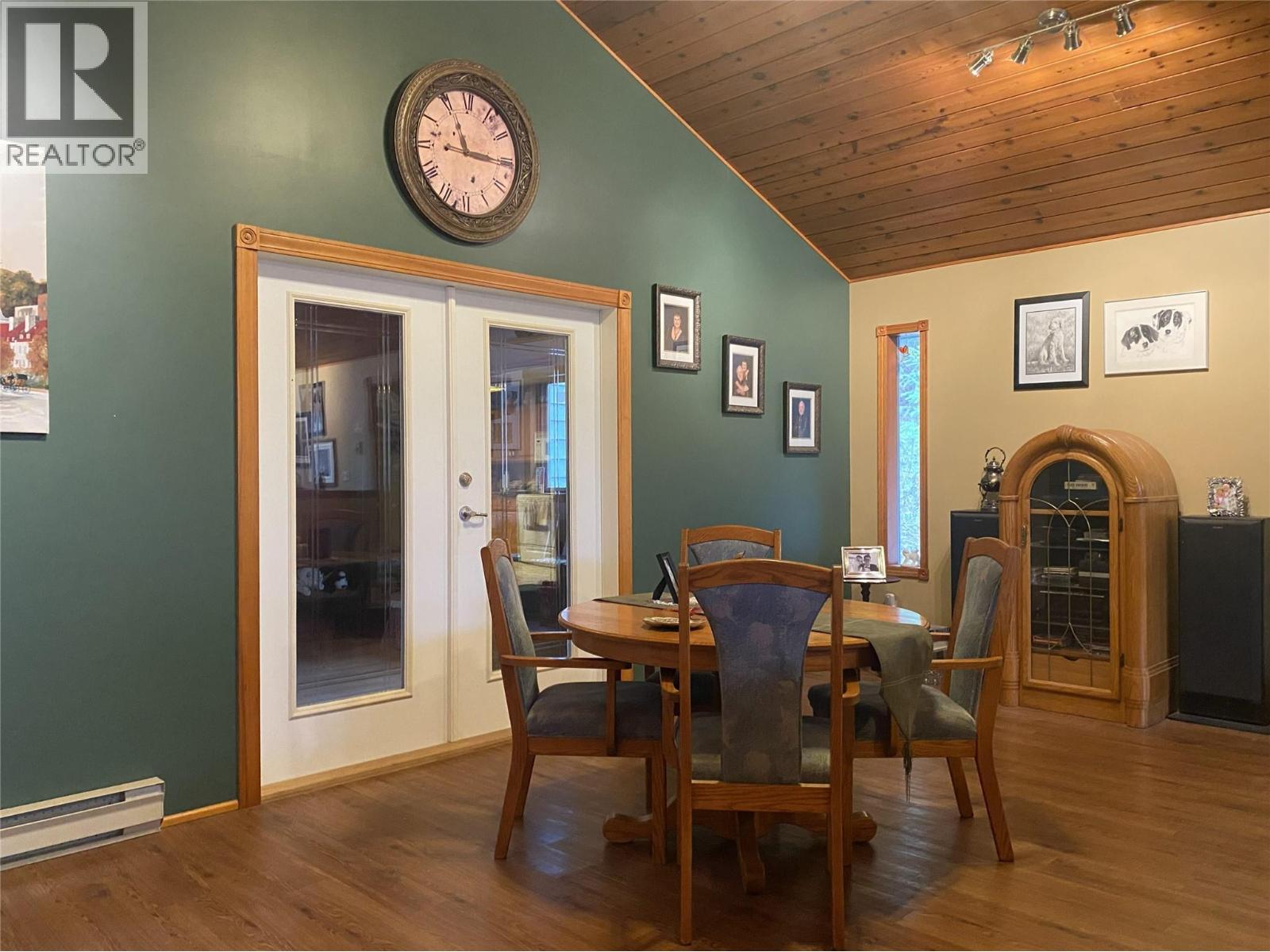 9820 Granby Road, Grand Forks, British Columbia  V0H 1H1 - Photo 12 - 10383522