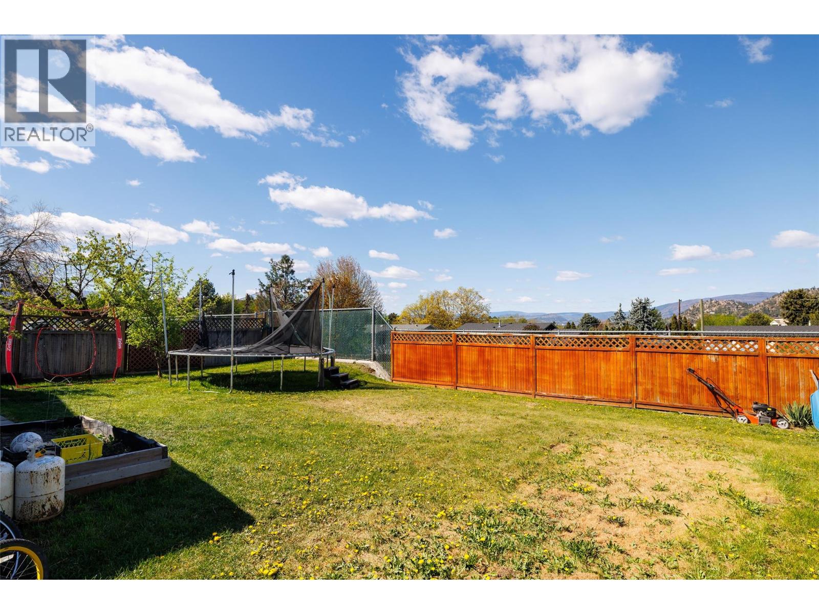 610 Chepesuik Court, Kelowna, British Columbia  V1X 5S5 - Photo 27 - 10380302