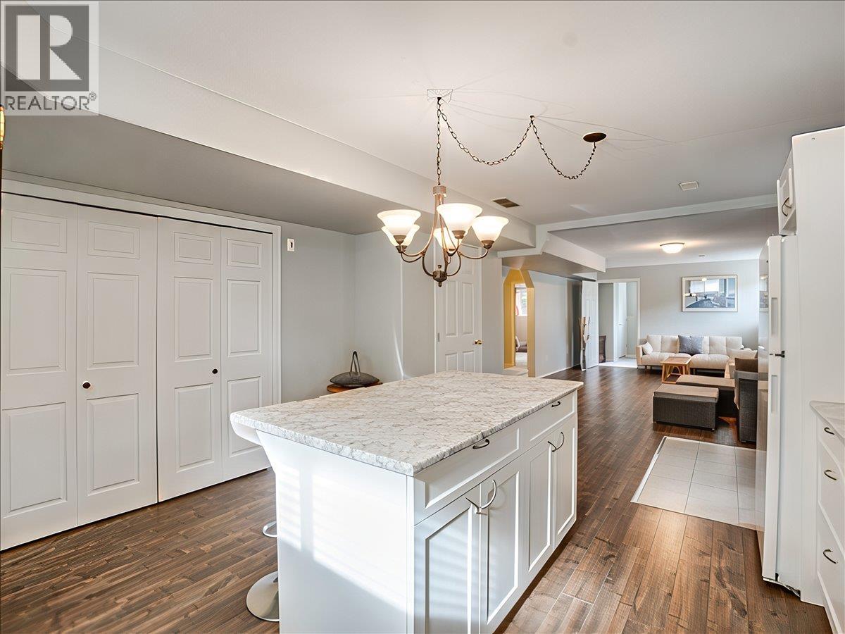 1486 37th Street, Castlegar, British Columbia  V1N 4J5 - Photo 57 - 10384575