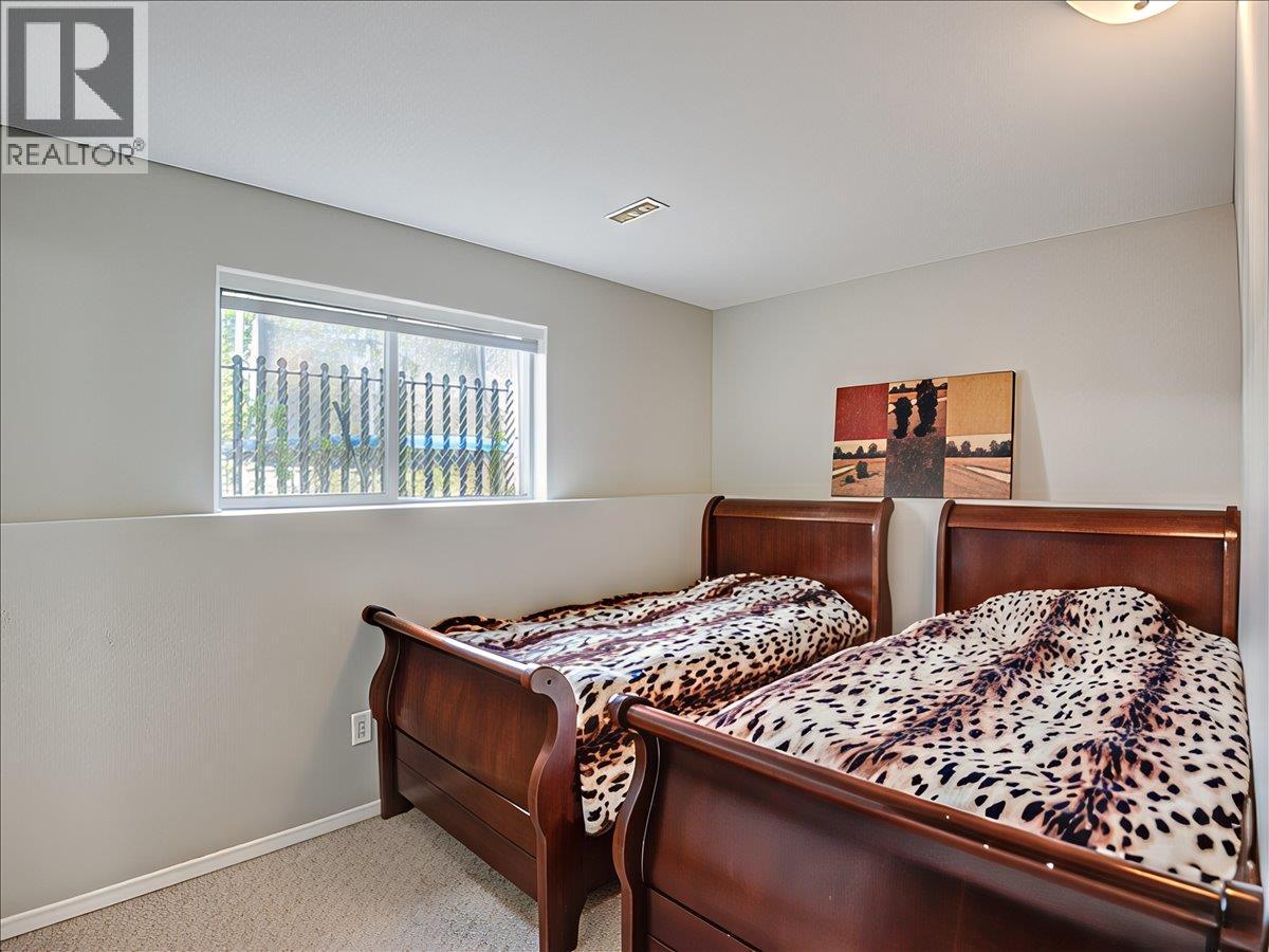 1486 37th Street, Castlegar, British Columbia  V1N 4J5 - Photo 61 - 10384575