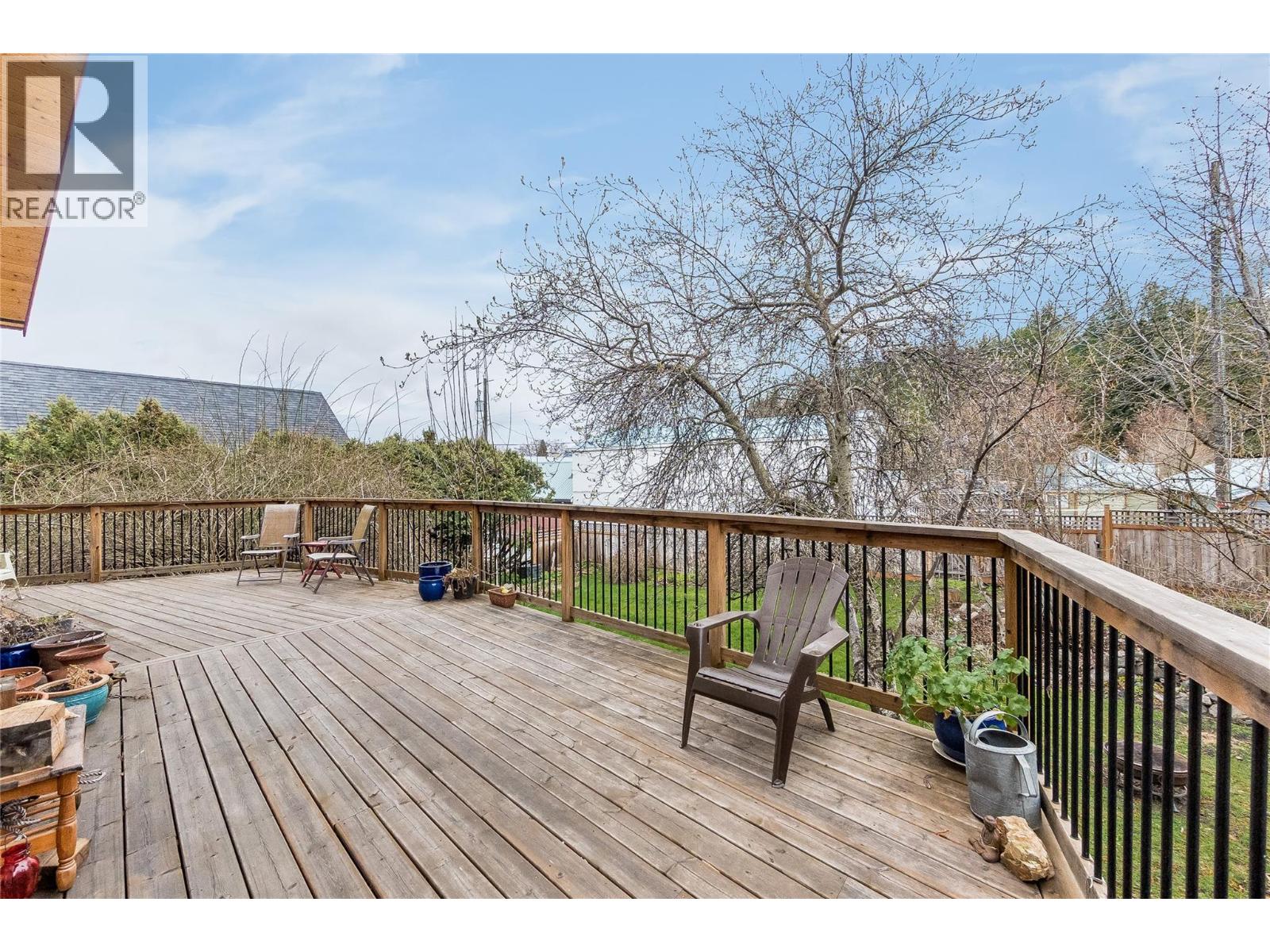 338 C Avenue, Kaslo, British Columbia  V0G 1M0 - Photo 38 - 10383909
