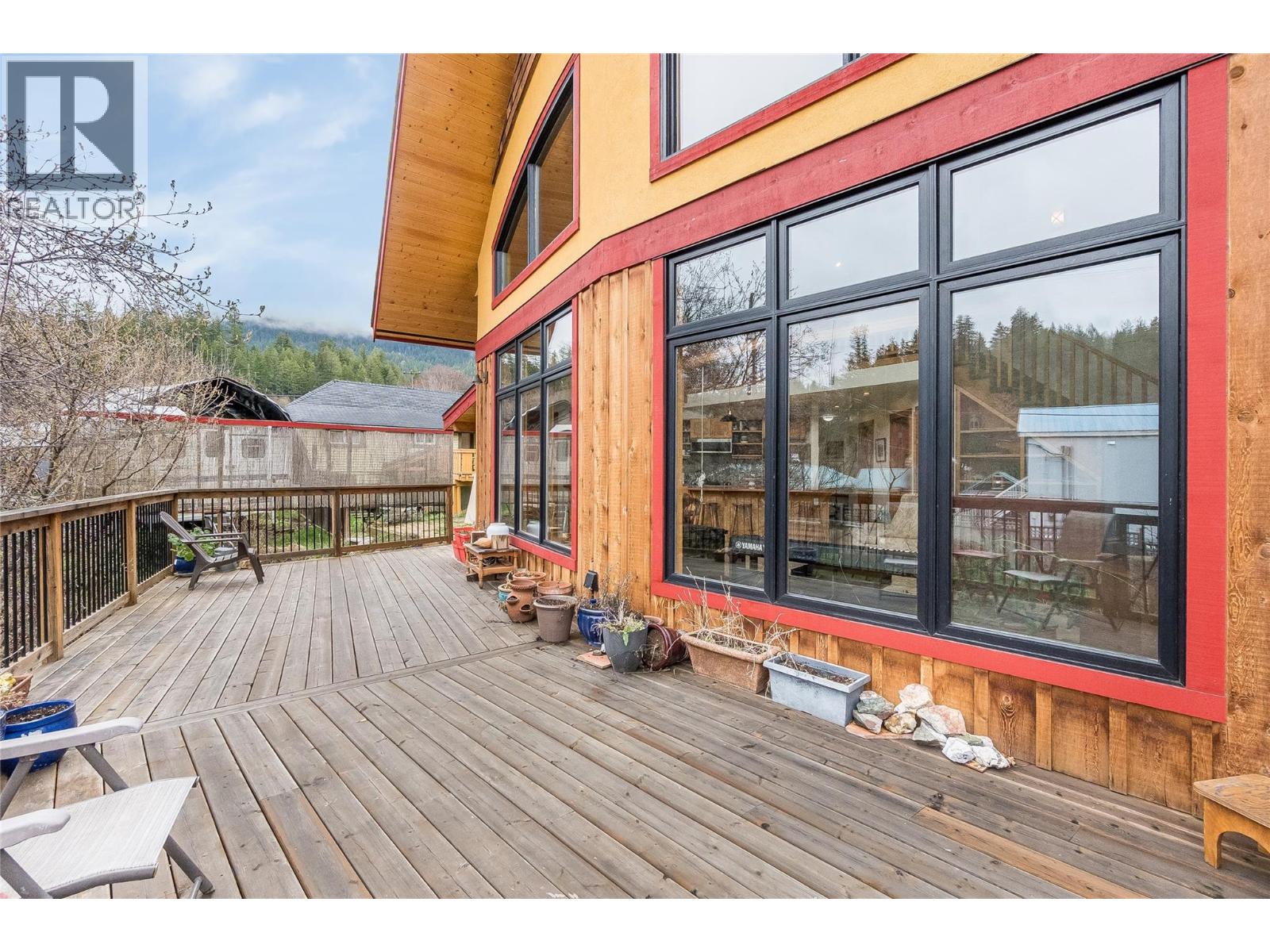 338 C Avenue, Kaslo, British Columbia  V0G 1M0 - Photo 40 - 10383909