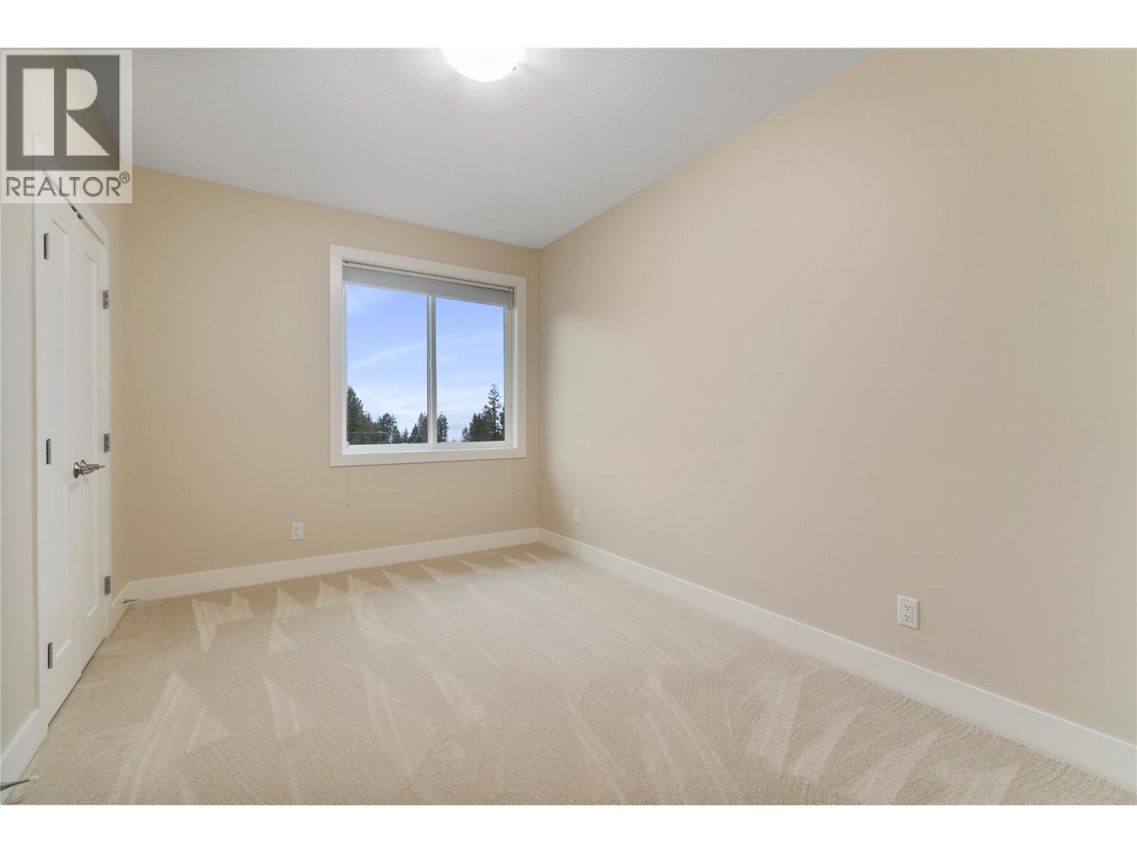 2251 14 Avenue Se, Salmon Arm, British Columbia  V1E 0E7 - Photo 33 - 10384767
