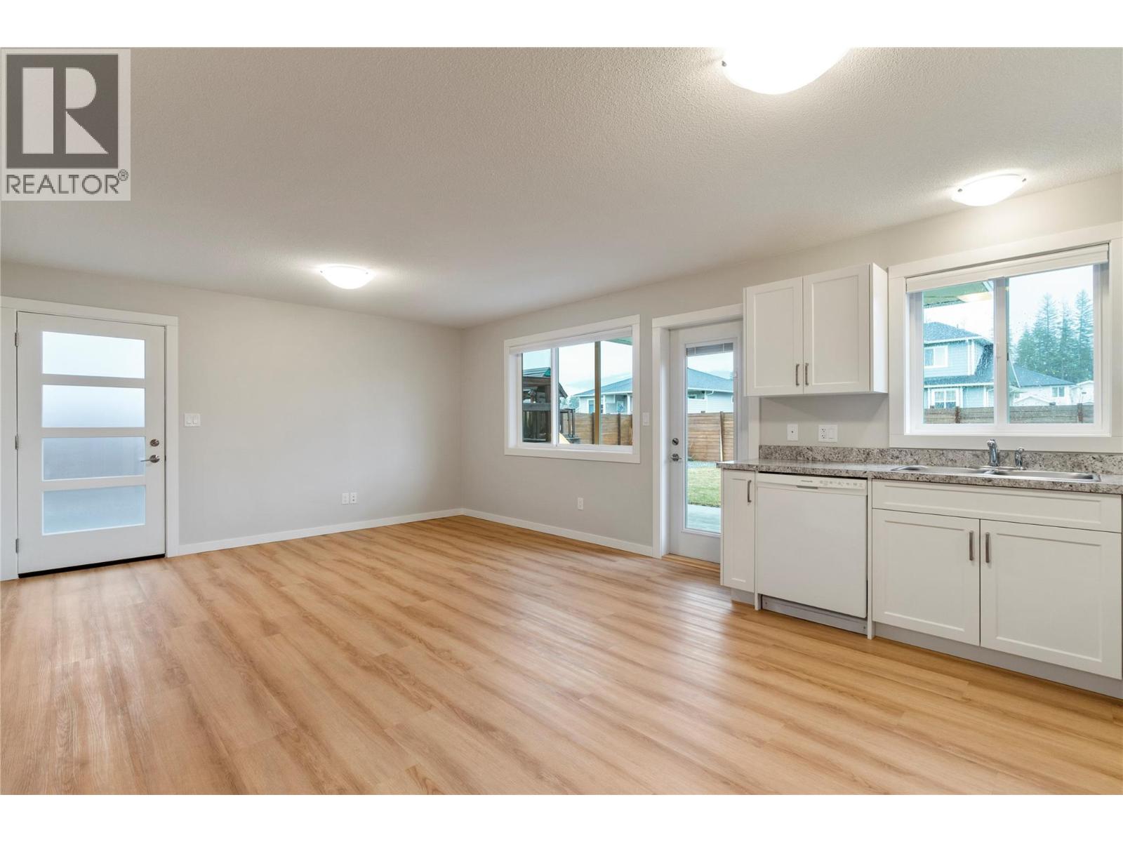 2251 14 Avenue Se, Salmon Arm, British Columbia  V1E 0E7 - Photo 59 - 10384767
