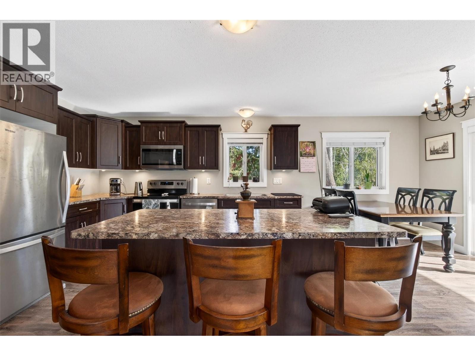 6841 46 Street Ne, Salmon Arm, British Columbia  V0E 1K0 - Photo 13 - 10384481