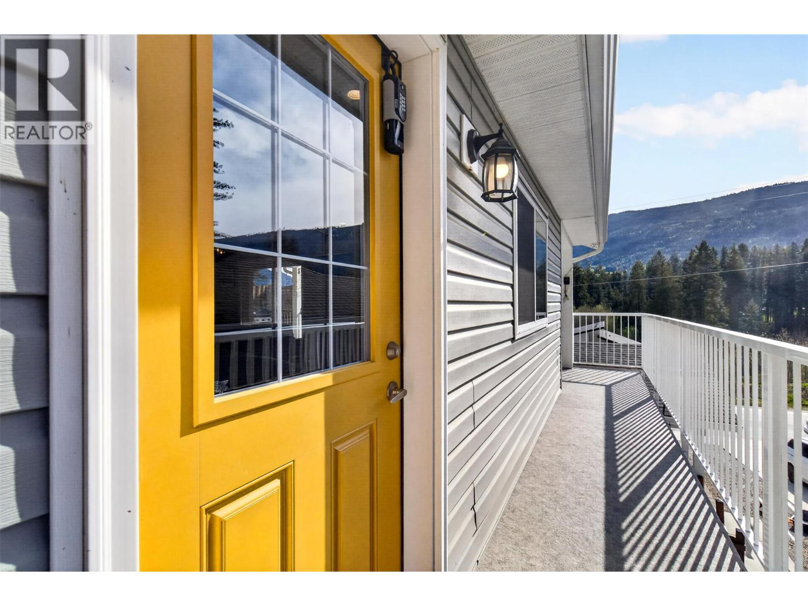 6841 46 Street Ne, Salmon Arm, British Columbia  V0E 1K0 - Photo 31 - 10384481