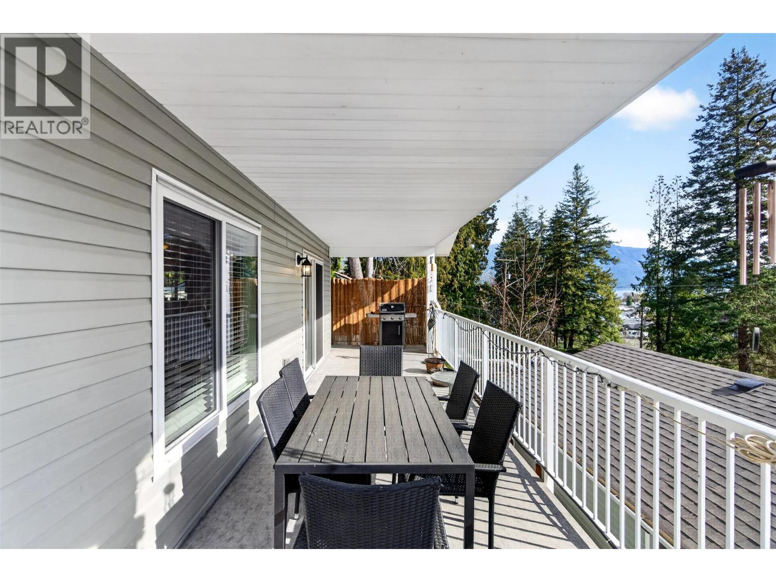 6841 46 Street Ne, Salmon Arm, British Columbia  V0E 1K0 - Photo 34 - 10384481