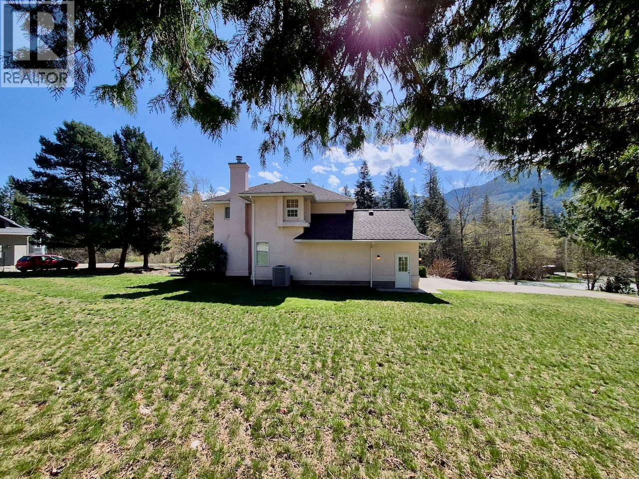 4339 View Ridge Road, Bonnington, British Columbia  V0G 2G3 - Photo 20 - 10384462