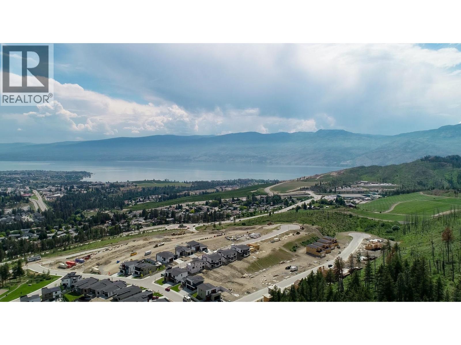 110 Yorkton Road, West Kelowna, British Columbia  V4T 0B1 - Photo 3 - 10383951