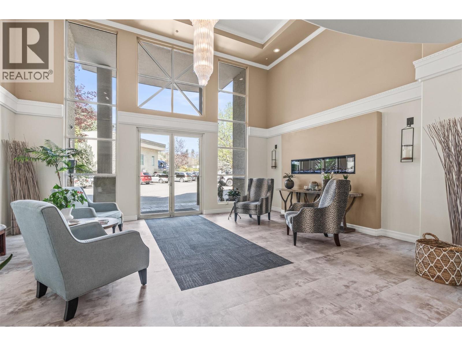 3300 Centennial Drive Unit# 308, Vernon, British Columbia  V1T 9M5 - Photo 3 - 10384487