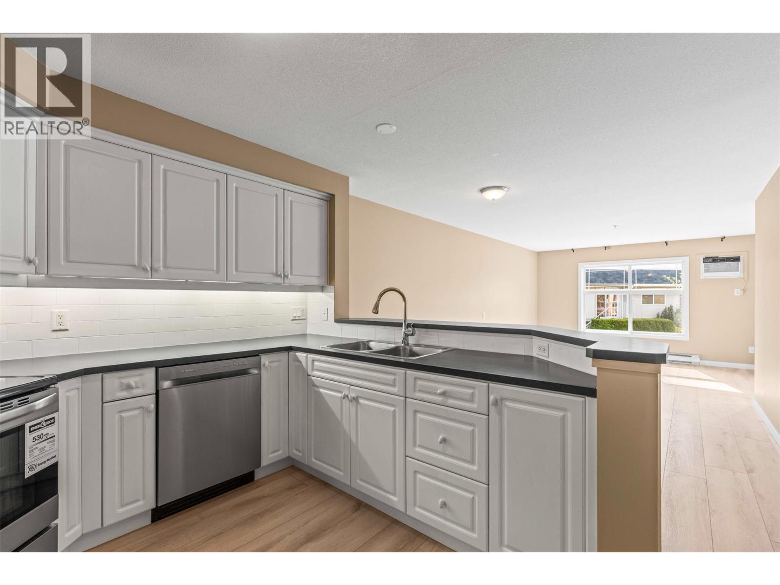 515 Houghton Road Unit# 212, Kelowna, British Columbia  V1X 8B9 - Photo 22 - 10384262