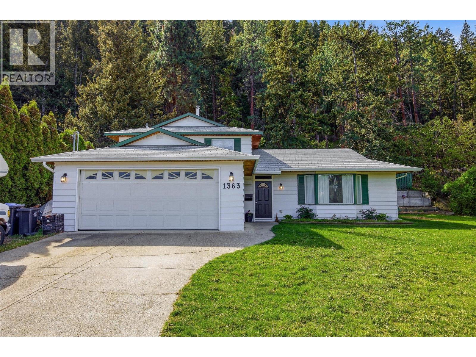 1363 Ponderosa Road, West Kelowna, British Columbia  V1Z 1M8 - Photo 1 - 10384805